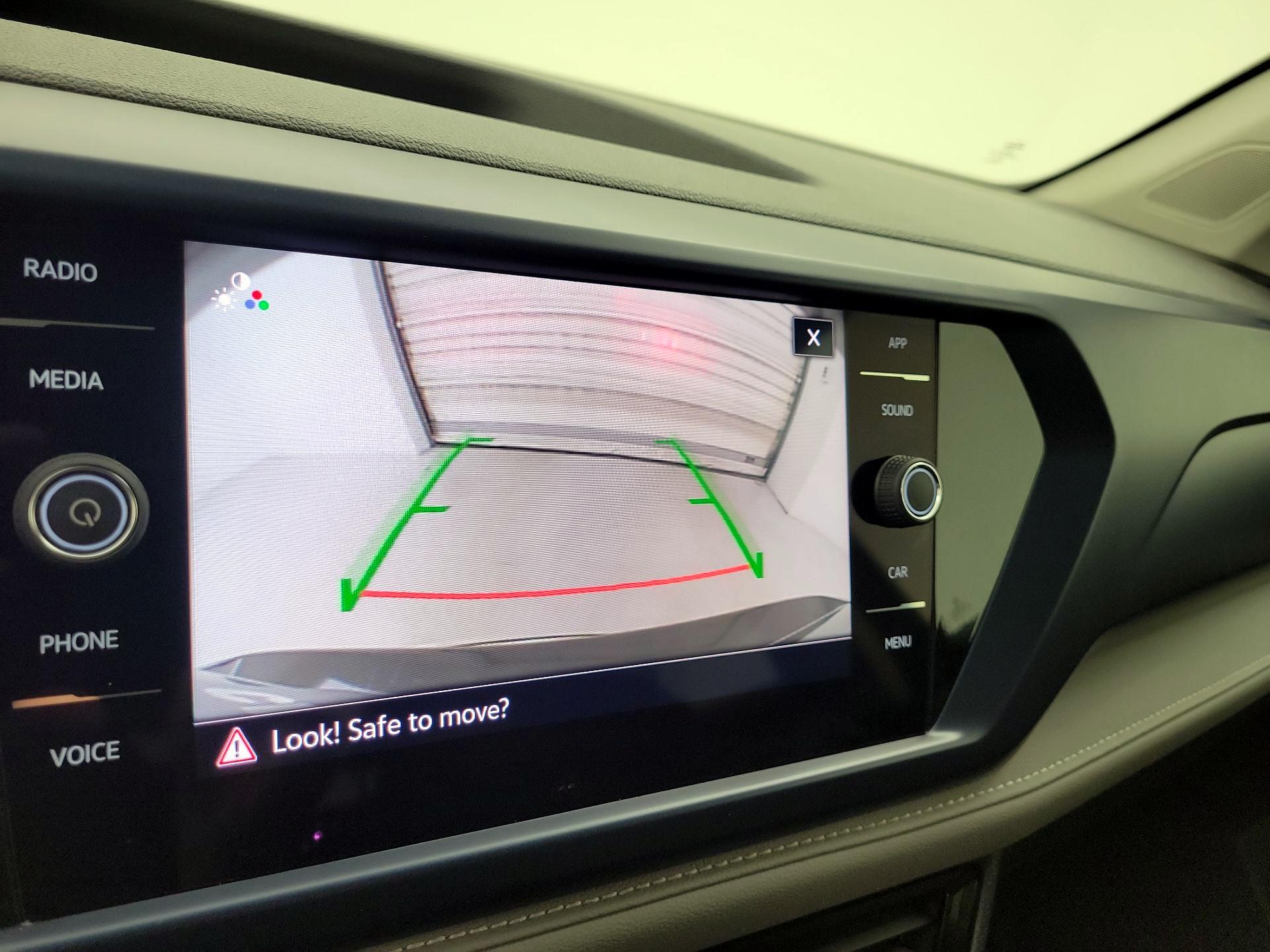 Thumbnail: 2024 Volkswagen Taos - 14