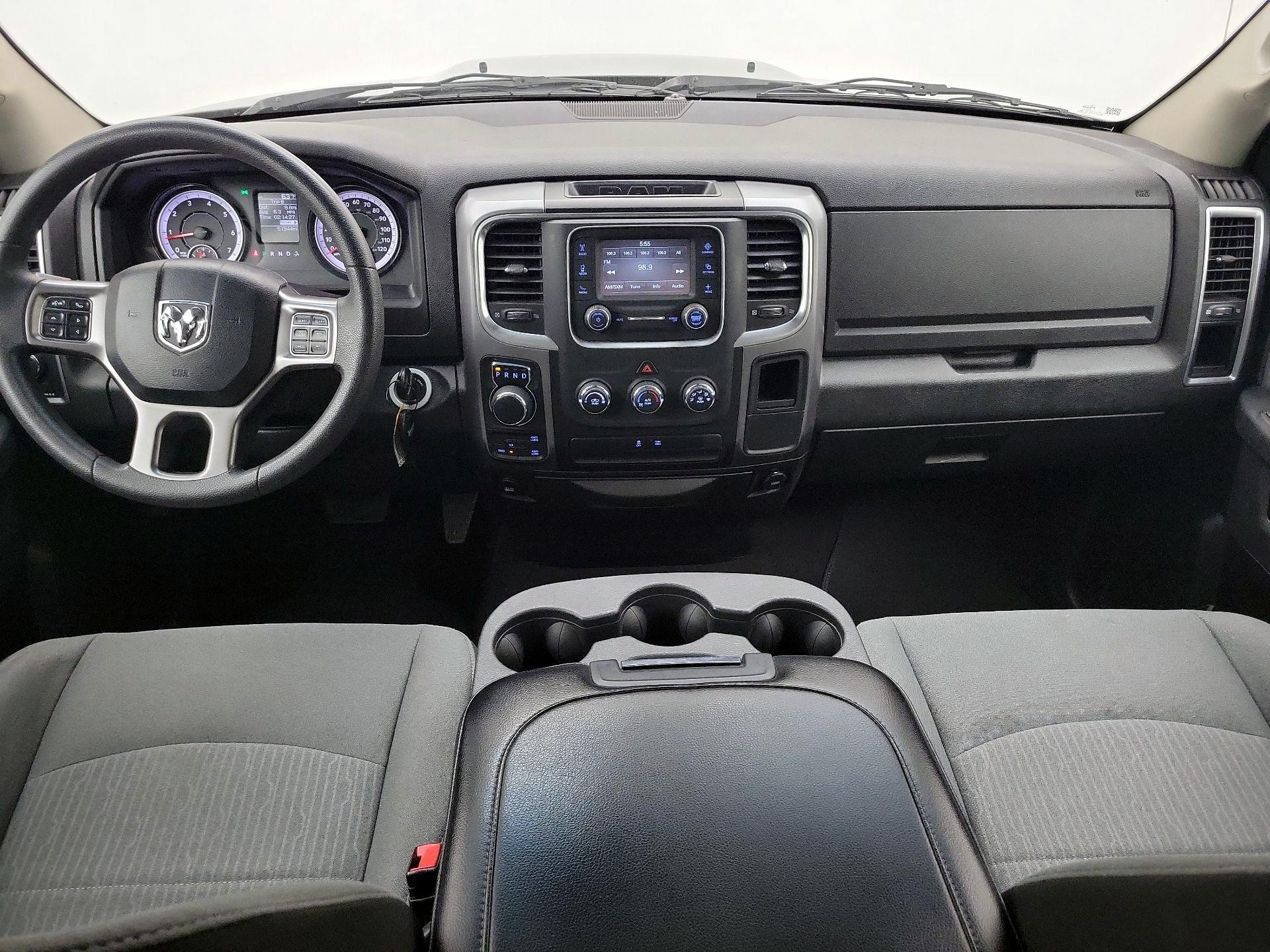 Thumbnail: 2024 RAM 1500 Classic - 9