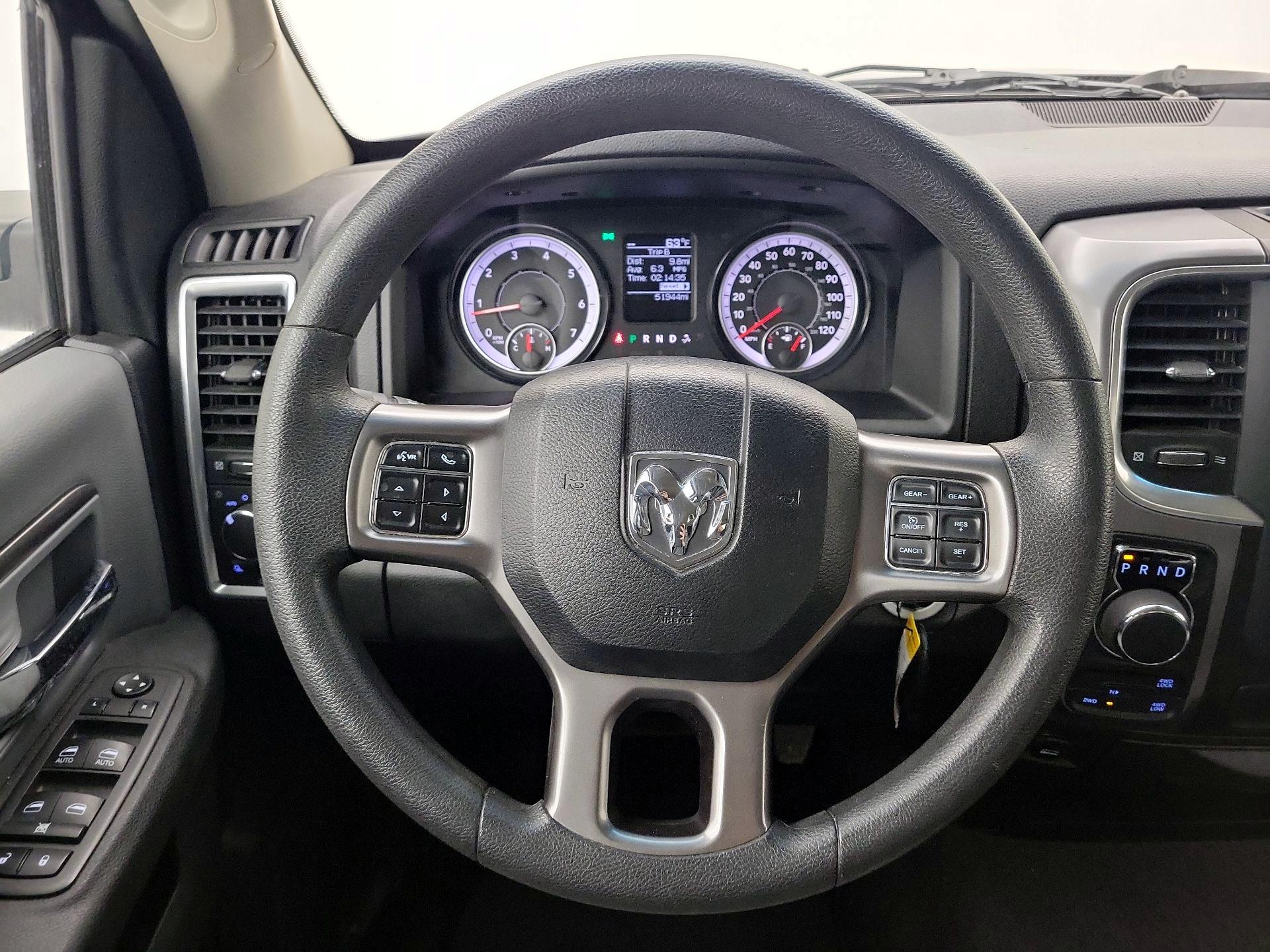 Thumbnail: 2024 RAM 1500 Classic - 10