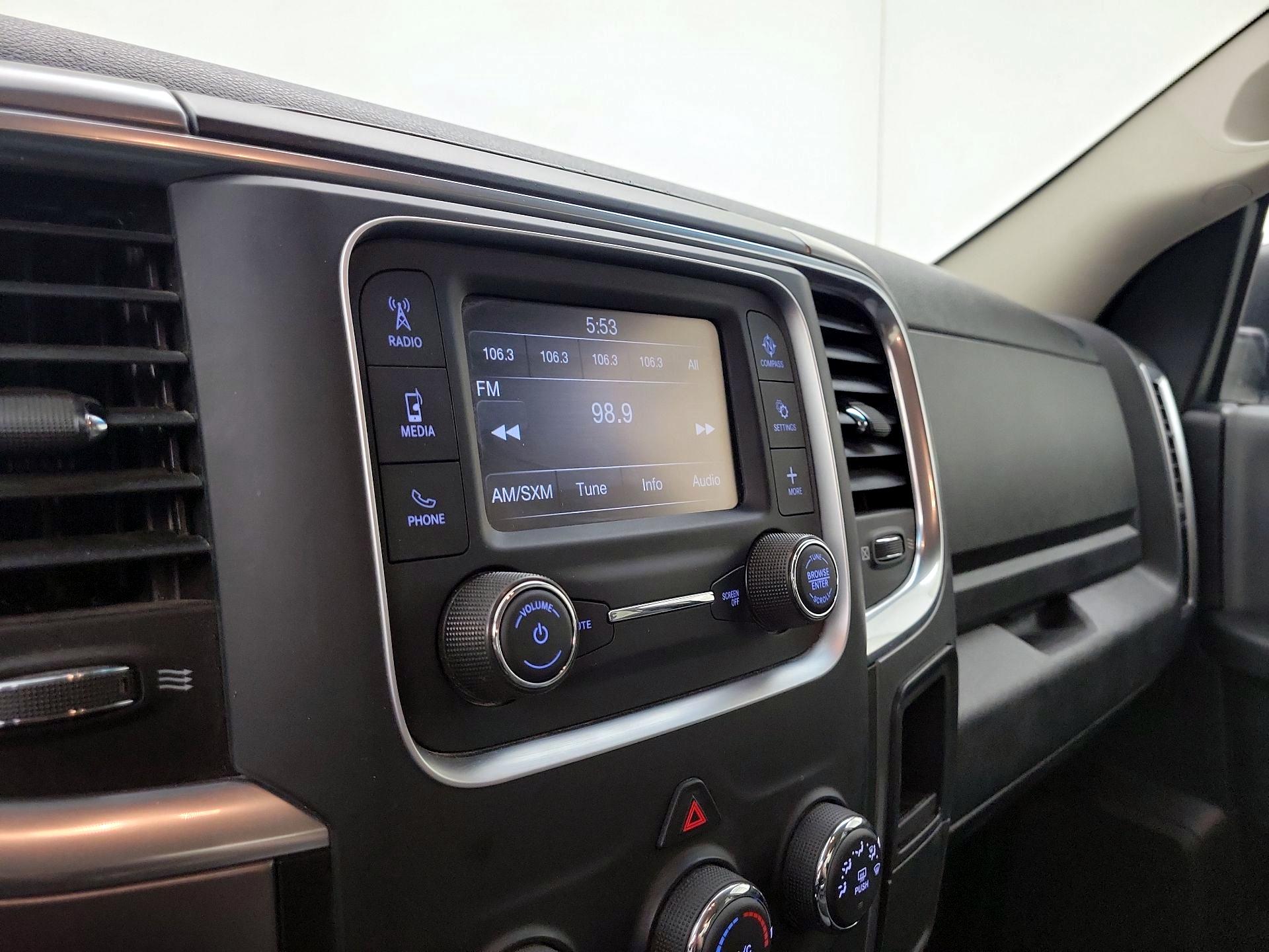 Thumbnail: 2024 RAM 1500 Classic - 16