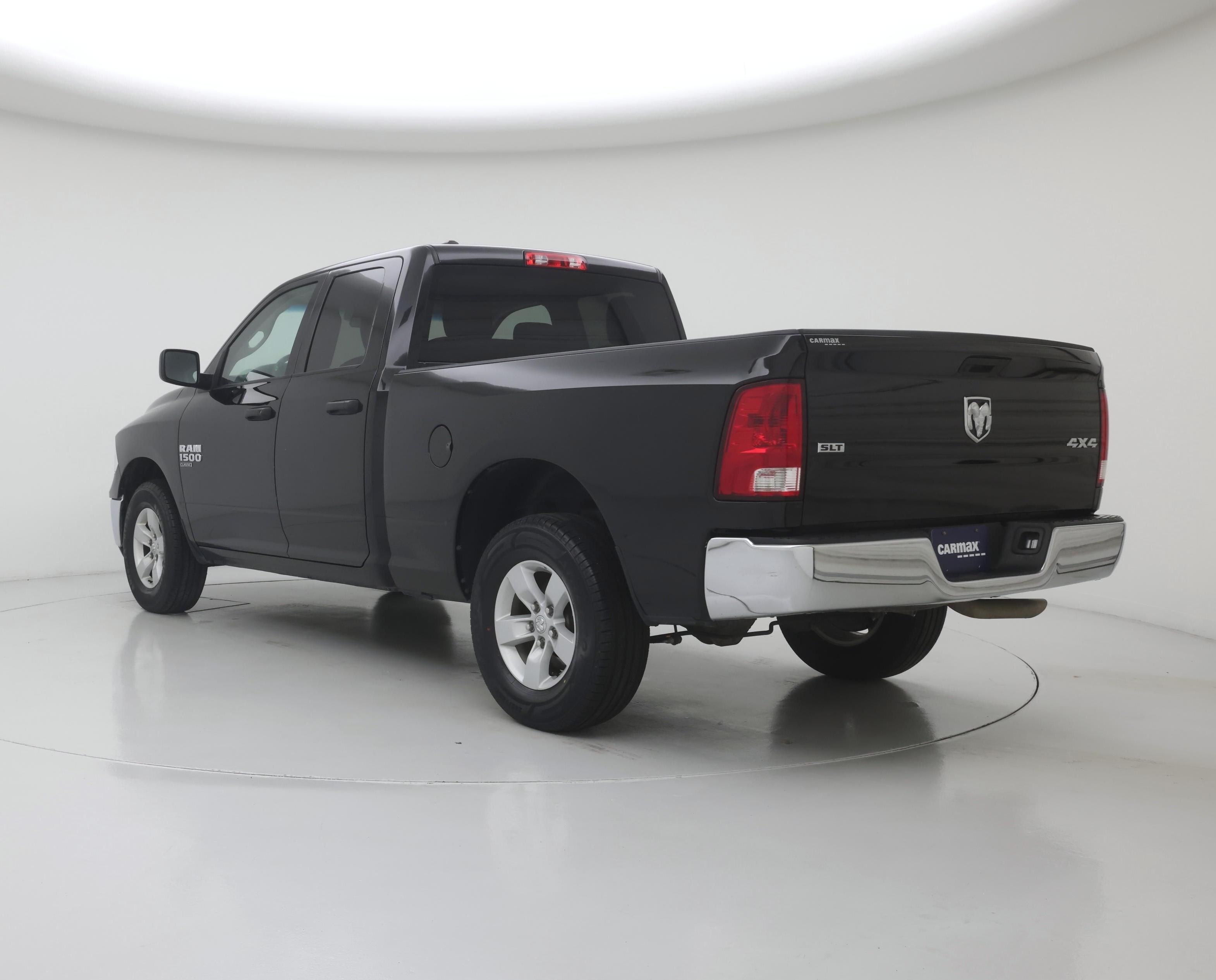 Thumbnail: 2024 RAM 1500 Classic - 2