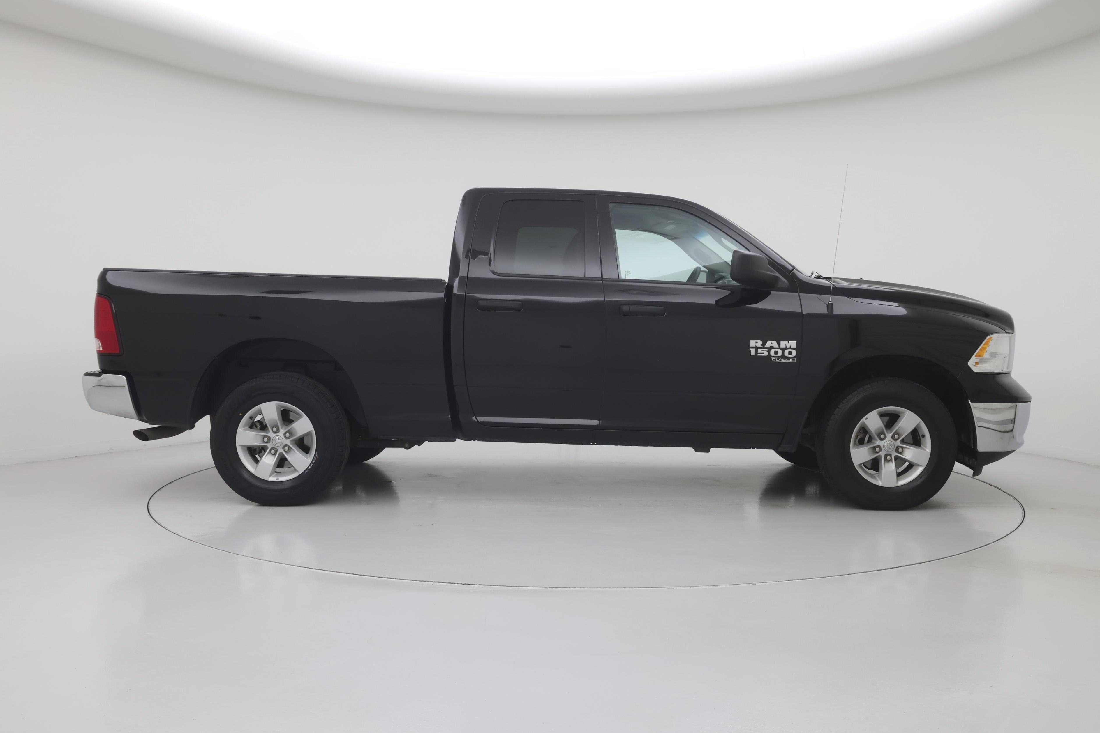 Thumbnail: 2024 RAM 1500 Classic - 7