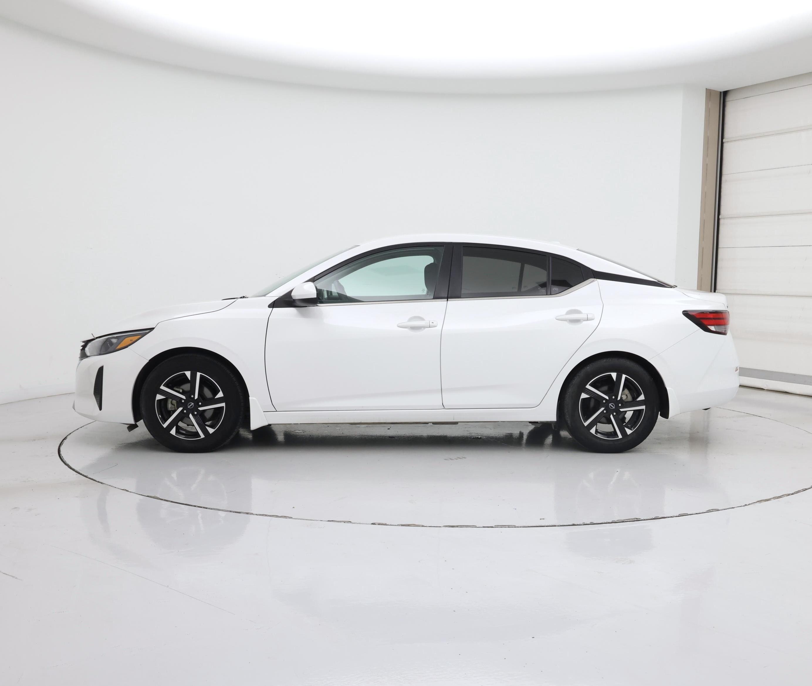 Thumbnail: 2024 Nissan Sentra - 3