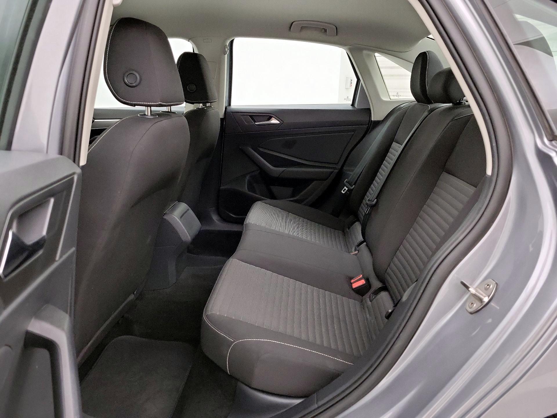 Thumbnail: 2024 Volkswagen Jetta - 19