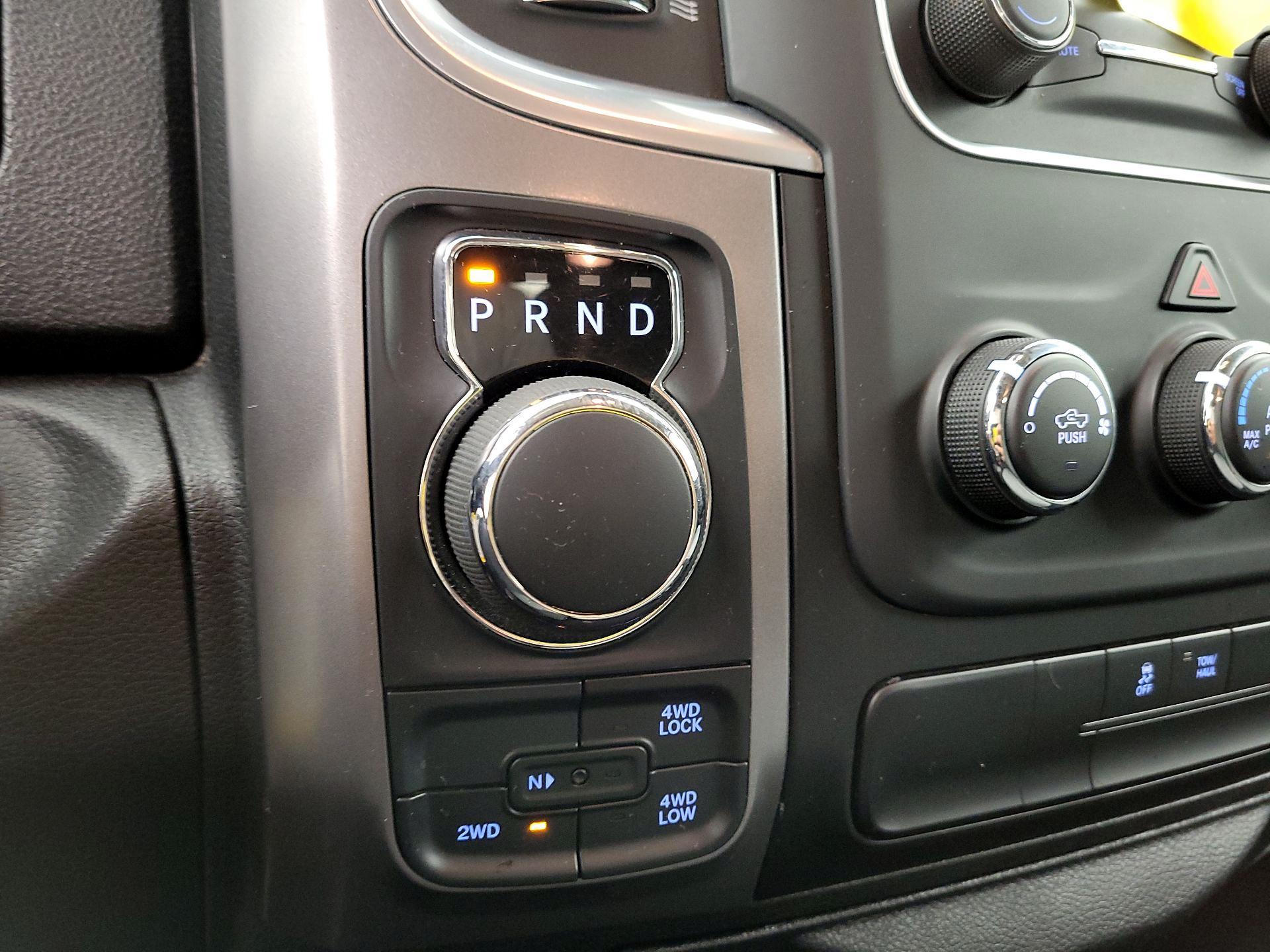 Thumbnail: 2024 RAM 1500 Classic - 18