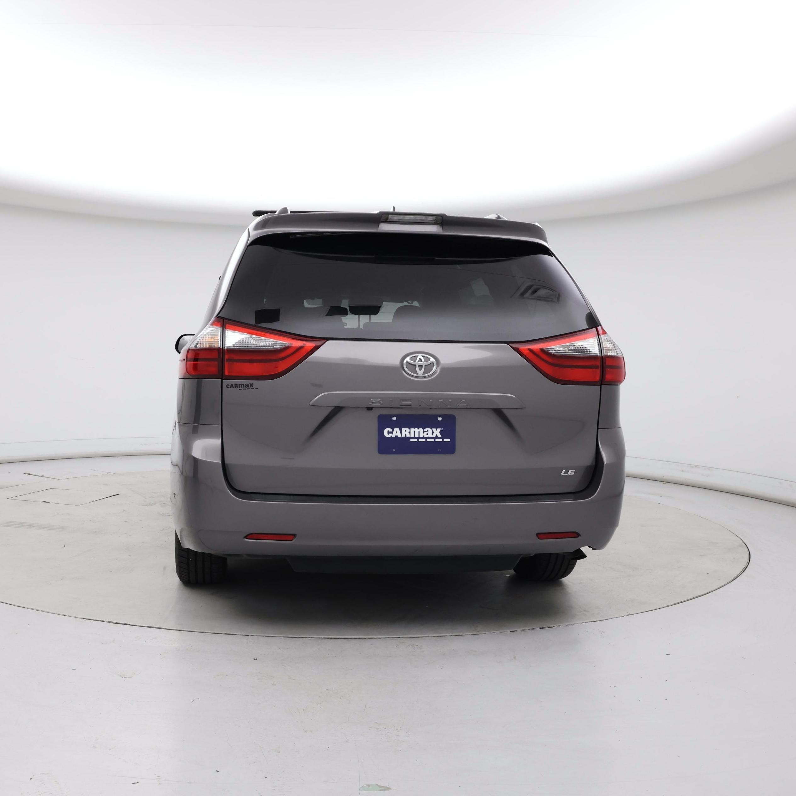 Thumbnail: 2020 Toyota Sienna - 6