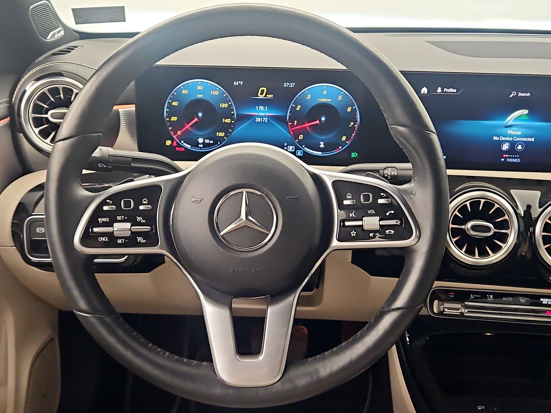 Thumbnail: 2020 Mercedes-Benz CLA - 10
