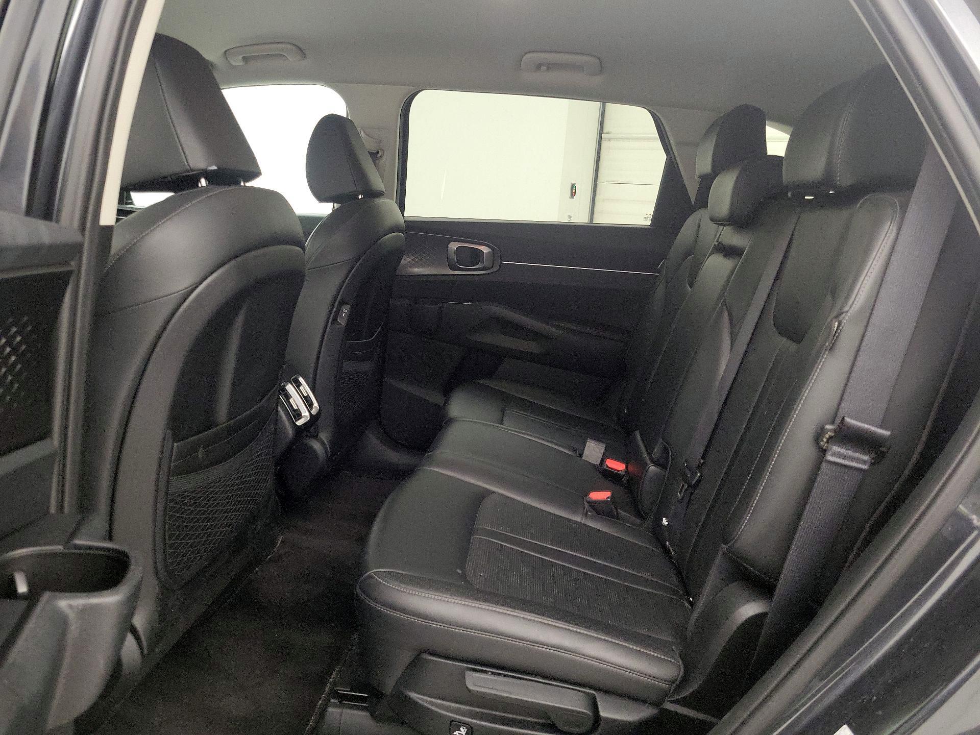 Thumbnail: 2024 Kia Sorento - 20