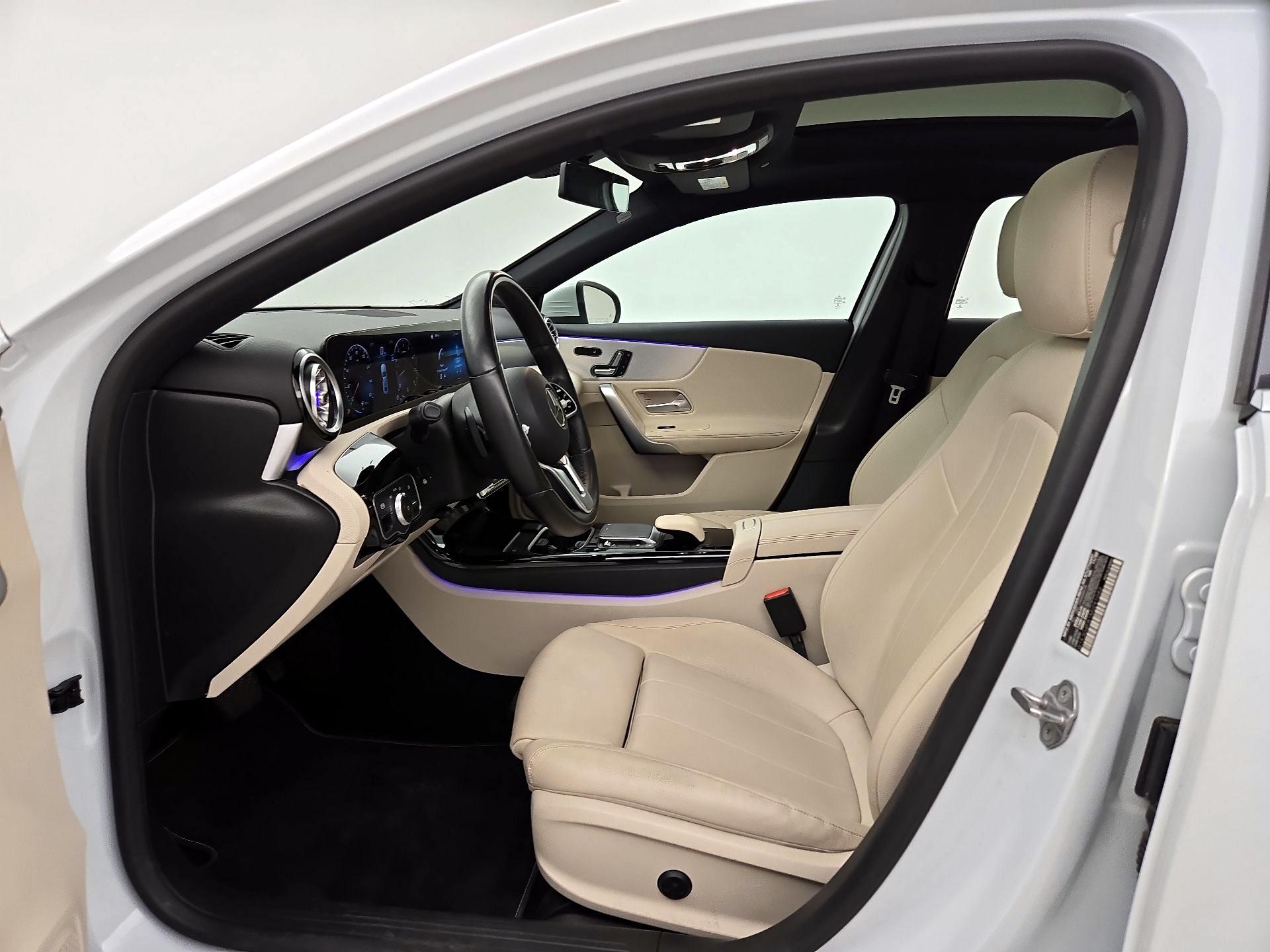 Thumbnail: 2021 Mercedes-Benz A-Class - 11