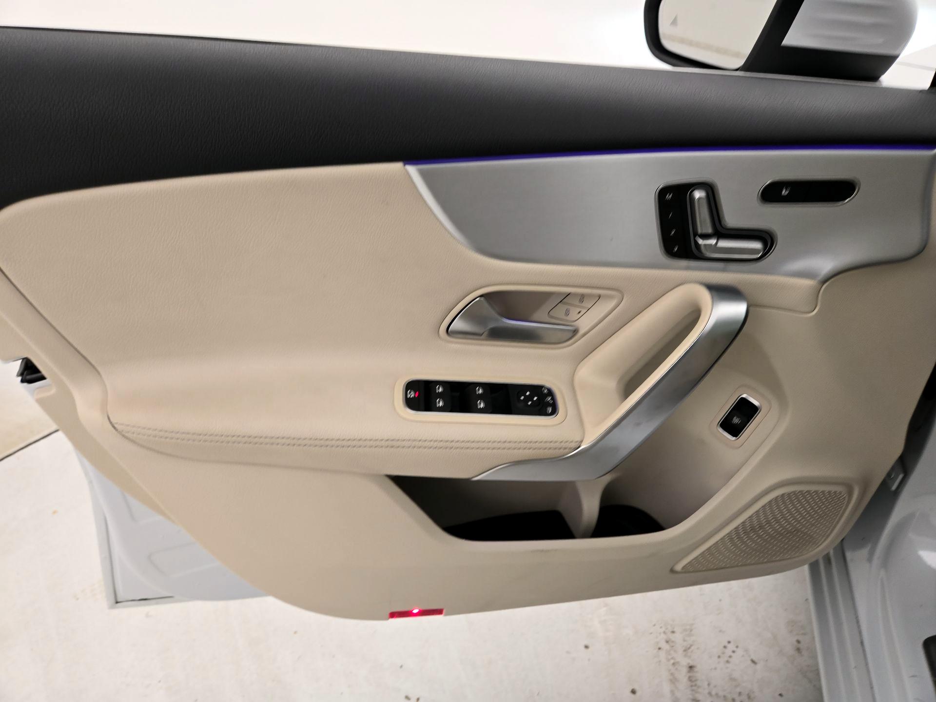 Thumbnail: 2021 Mercedes-Benz A-Class - 12