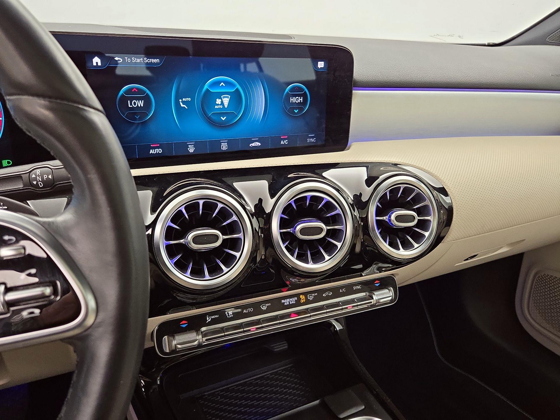 Thumbnail: 2021 Mercedes-Benz A-Class - 16