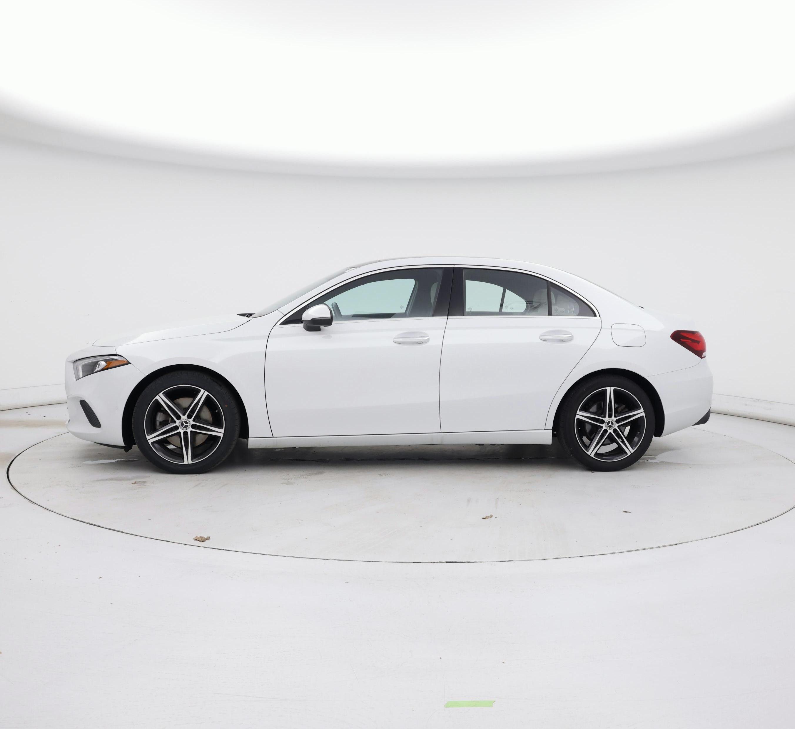 Thumbnail: 2021 Mercedes-Benz A-Class - 3