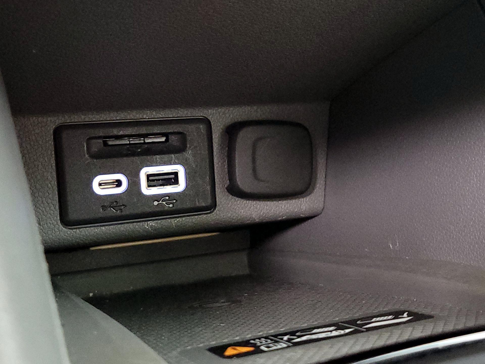 Thumbnail: 2022 Chevrolet Bolt EUV - 19