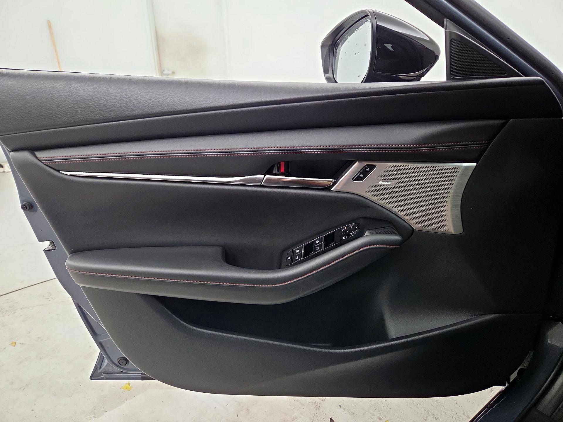 Thumbnail: 2023 Mazda Mazda3 - 12