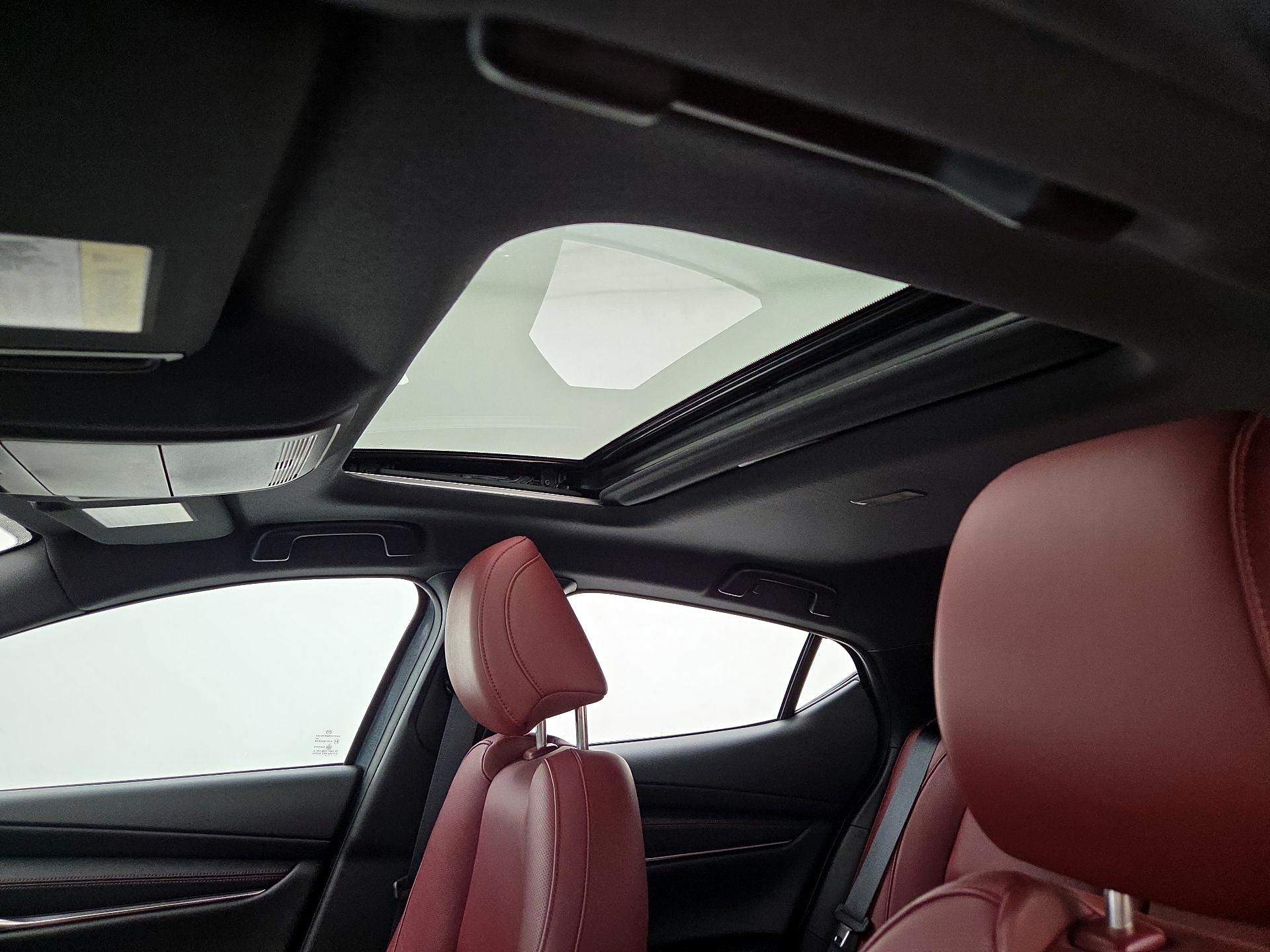 Thumbnail: 2023 Mazda Mazda3 - 20