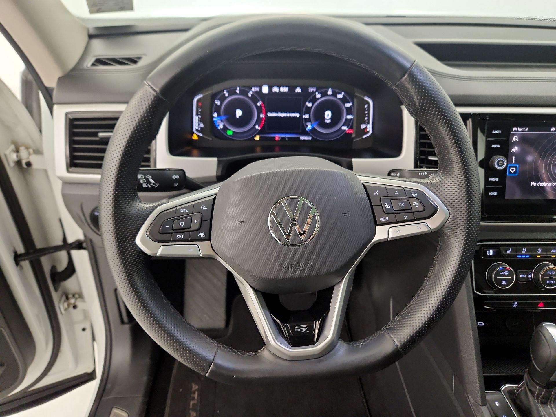 Thumbnail: 2023 Volkswagen Atlas - 10