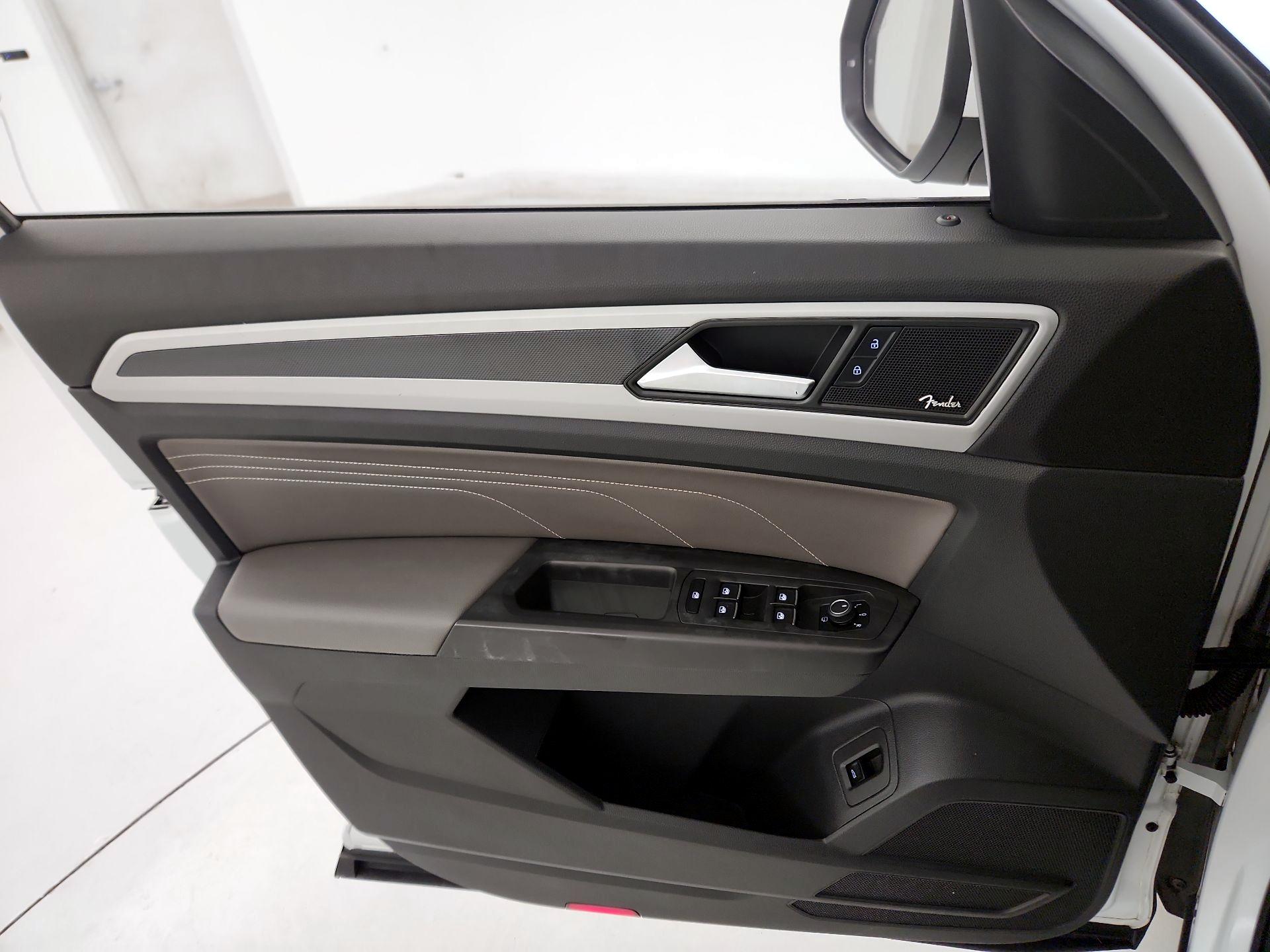 Thumbnail: 2023 Volkswagen Atlas - 12