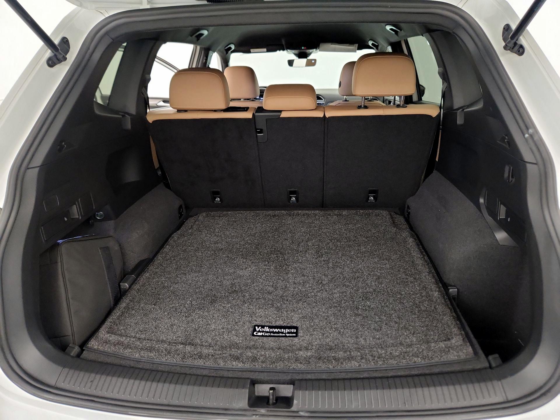 Thumbnail: 2022 Volkswagen Tiguan - 20