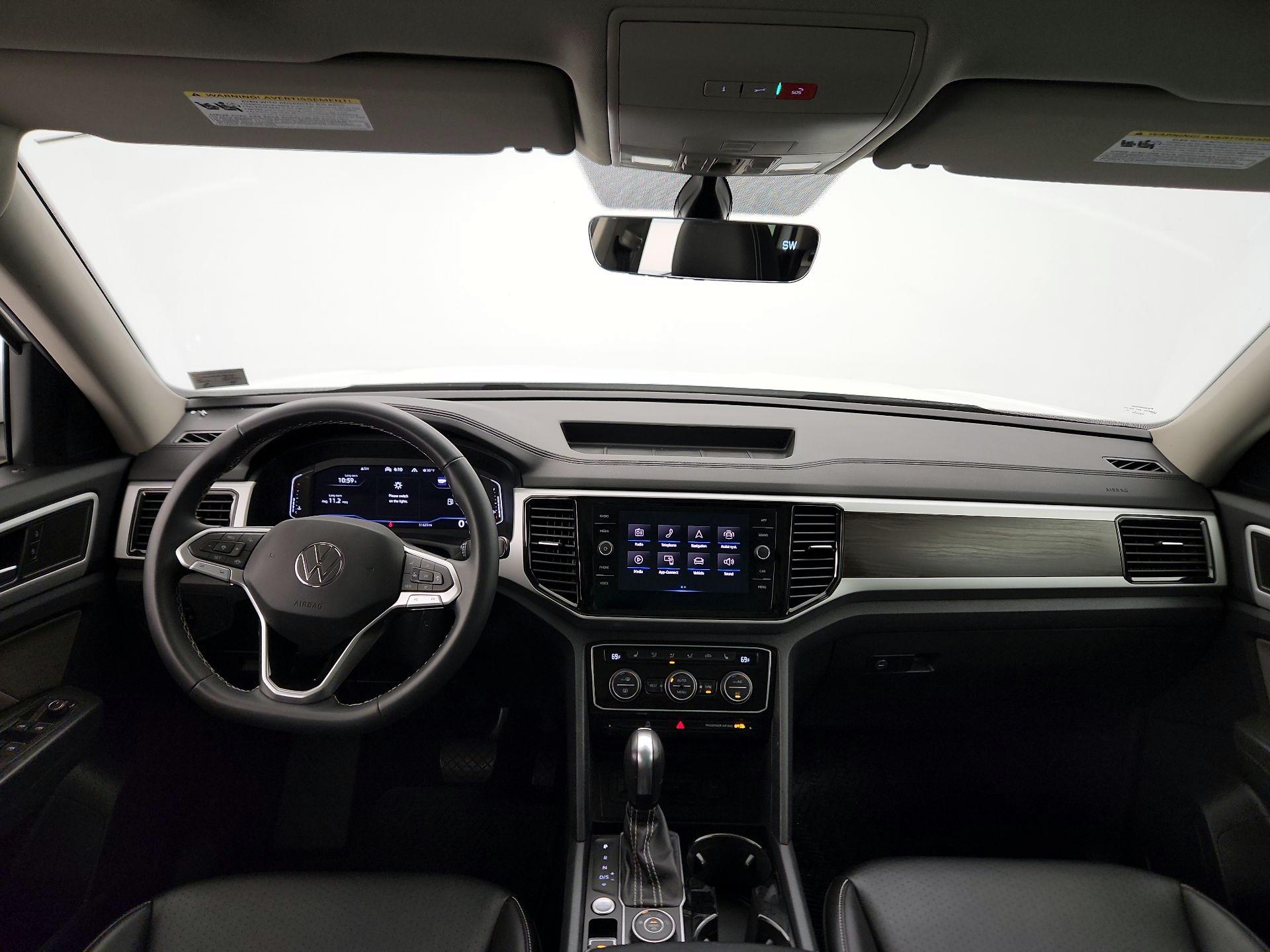 Thumbnail: 2022 Volkswagen Atlas - 9