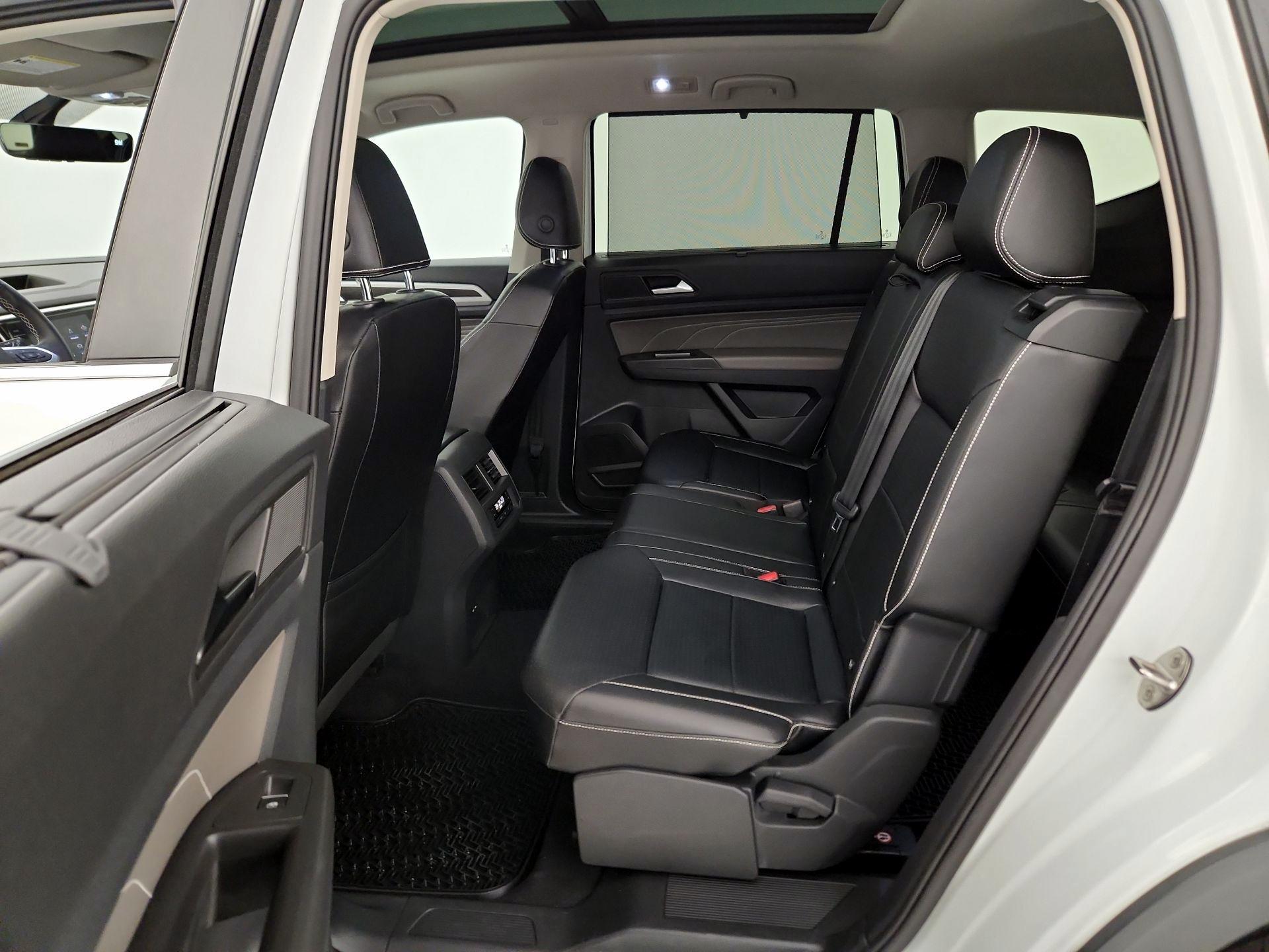 Thumbnail: 2022 Volkswagen Atlas - 20