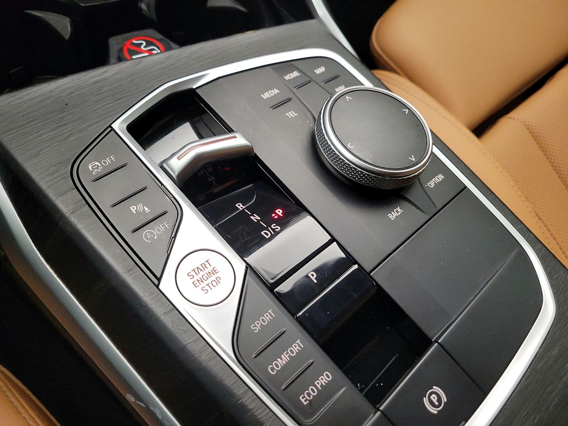 Thumbnail: 2024 BMW 3 Series - 18