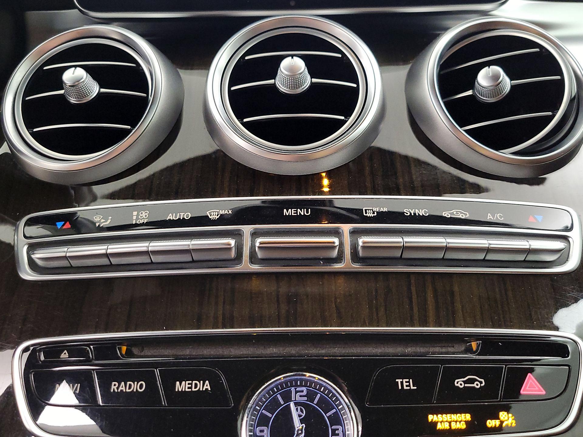 Thumbnail: 2018 Mercedes-Benz C-Class - 17