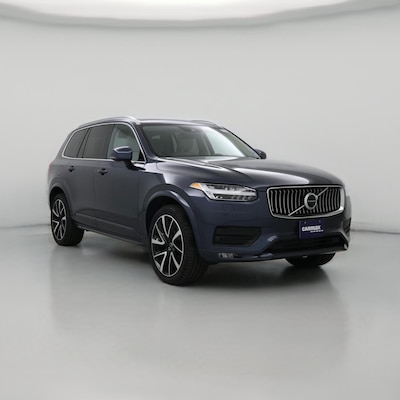 2022 Volvo XC90 T6 Momentum