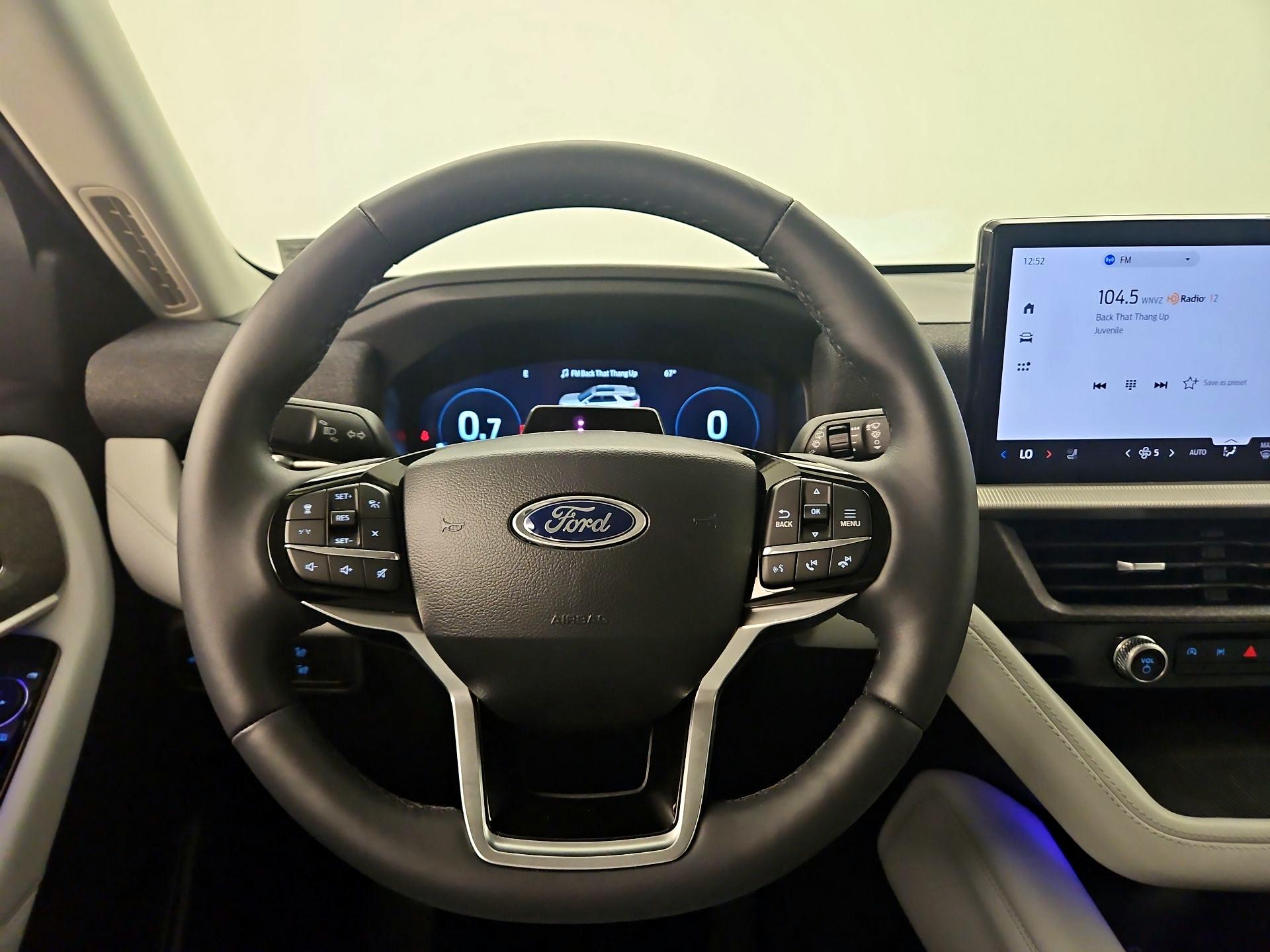 Thumbnail: 2026 Ford Explorer - 10