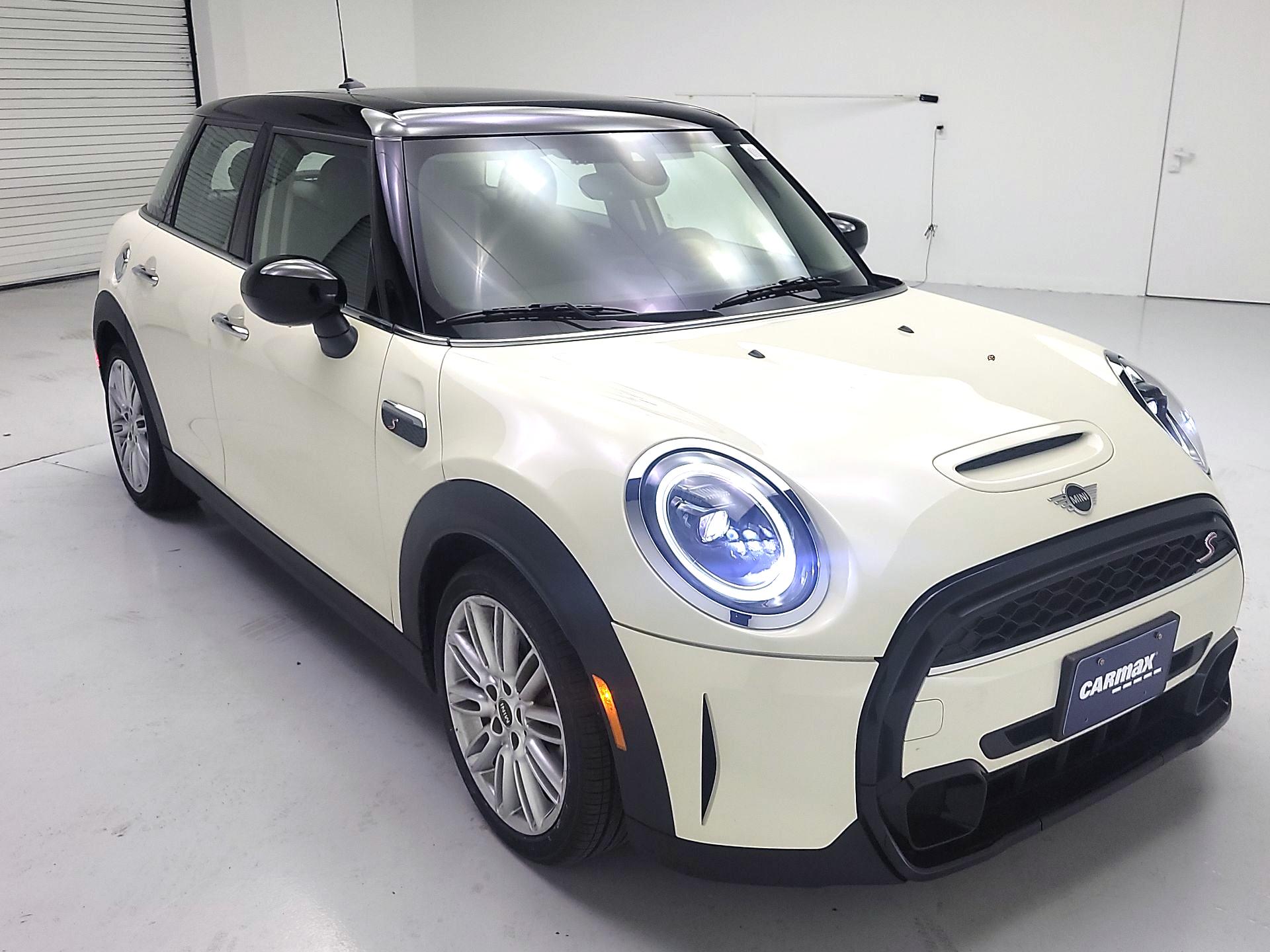 Thumbnail: 2023 MINI Cooper Hardtop - 1