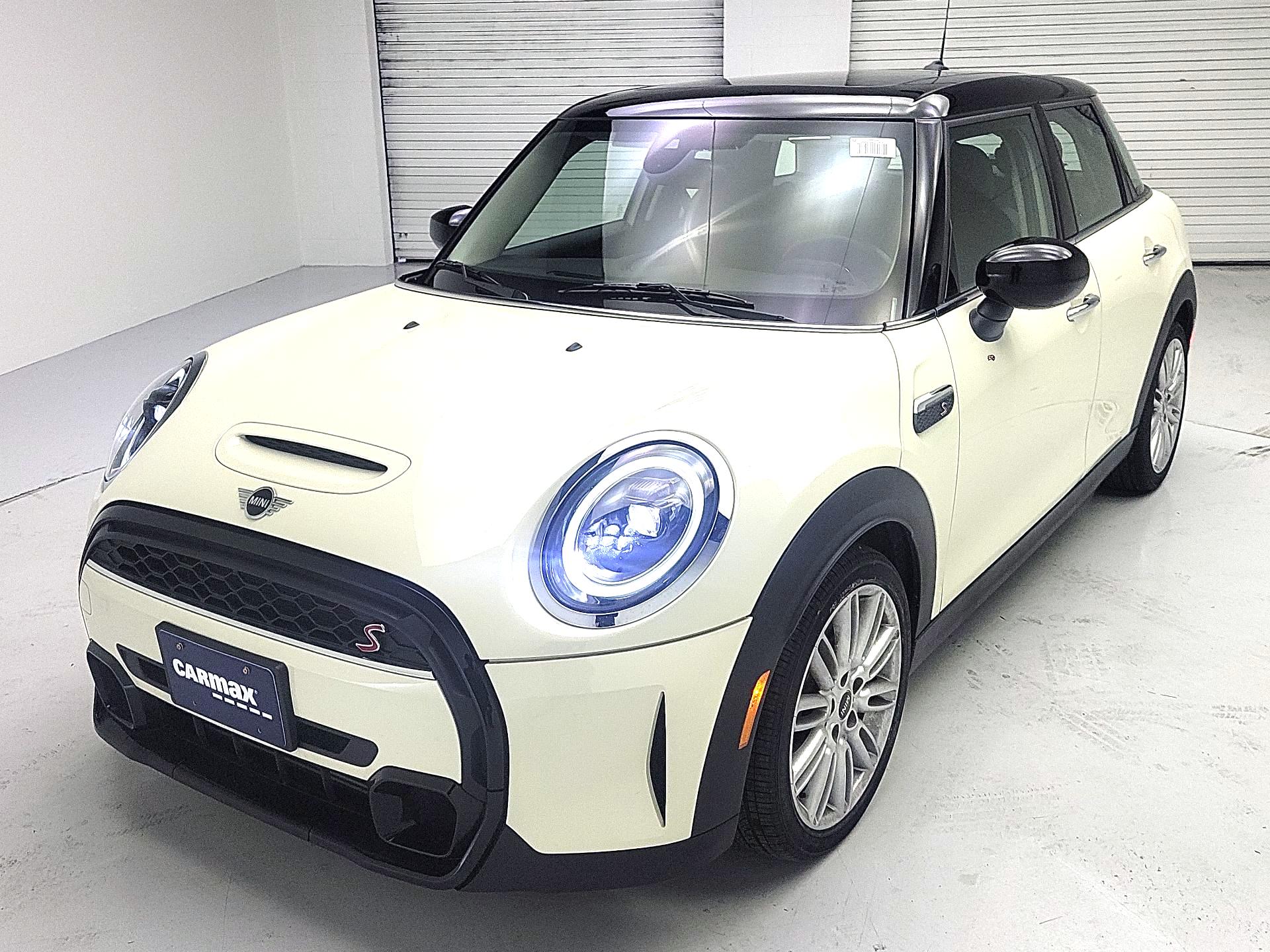 Thumbnail: 2023 MINI Cooper Hardtop - 3