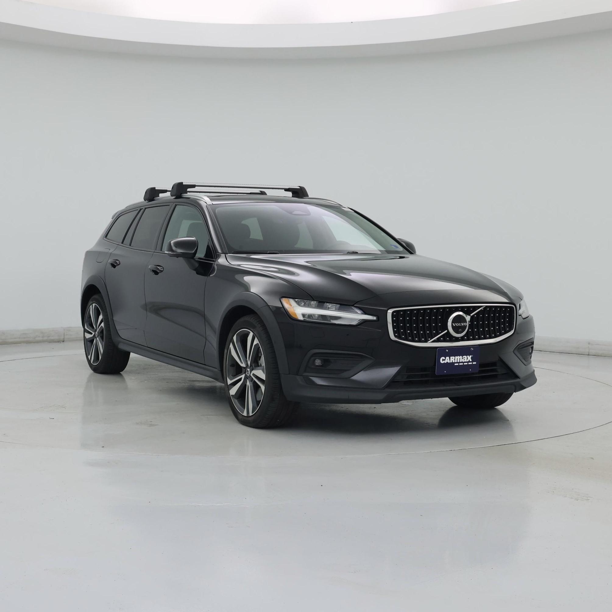 2023 Volvo V60 Cross Country B5 Plus AWD
