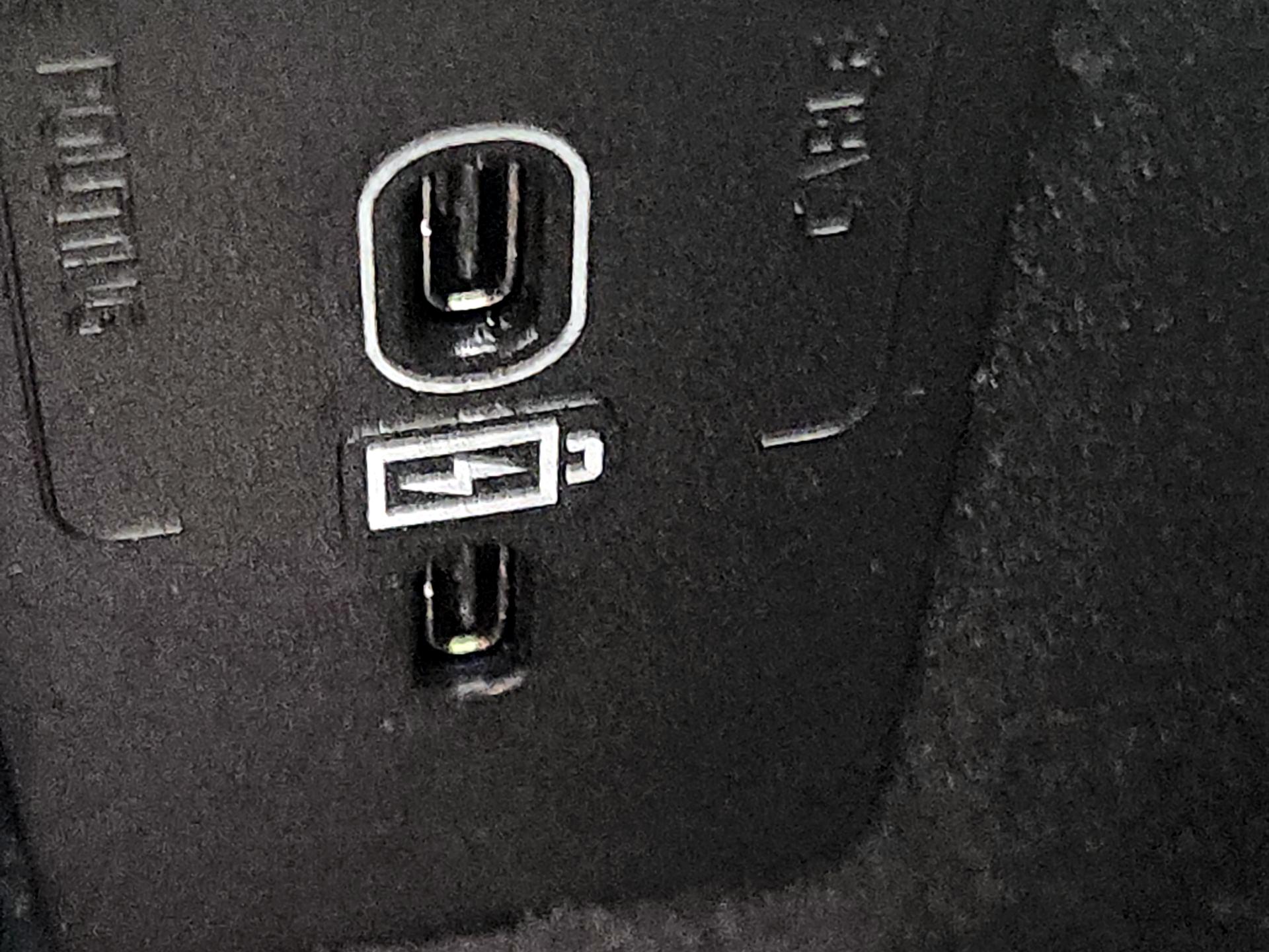 Thumbnail: 2023 Volvo S60 - 19