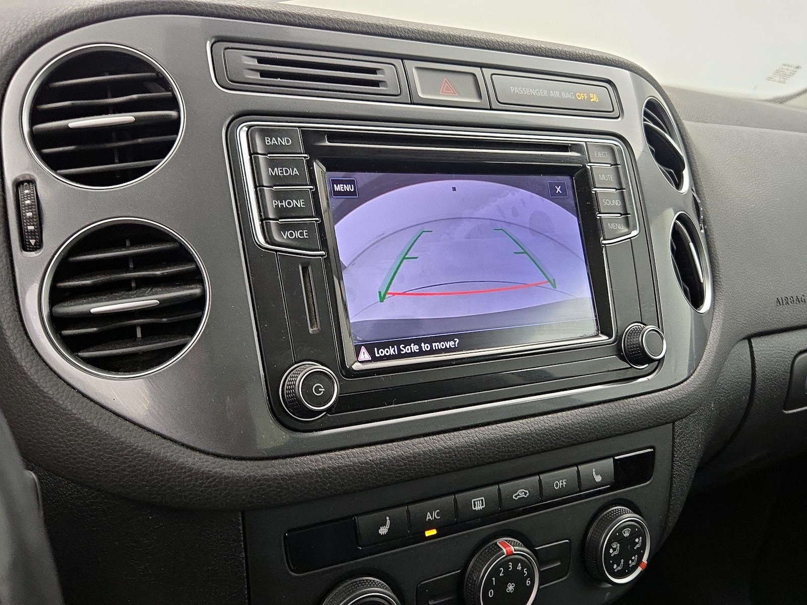 2017 Volkswagen Tiguan Wolfsburg Edition - Photo 15