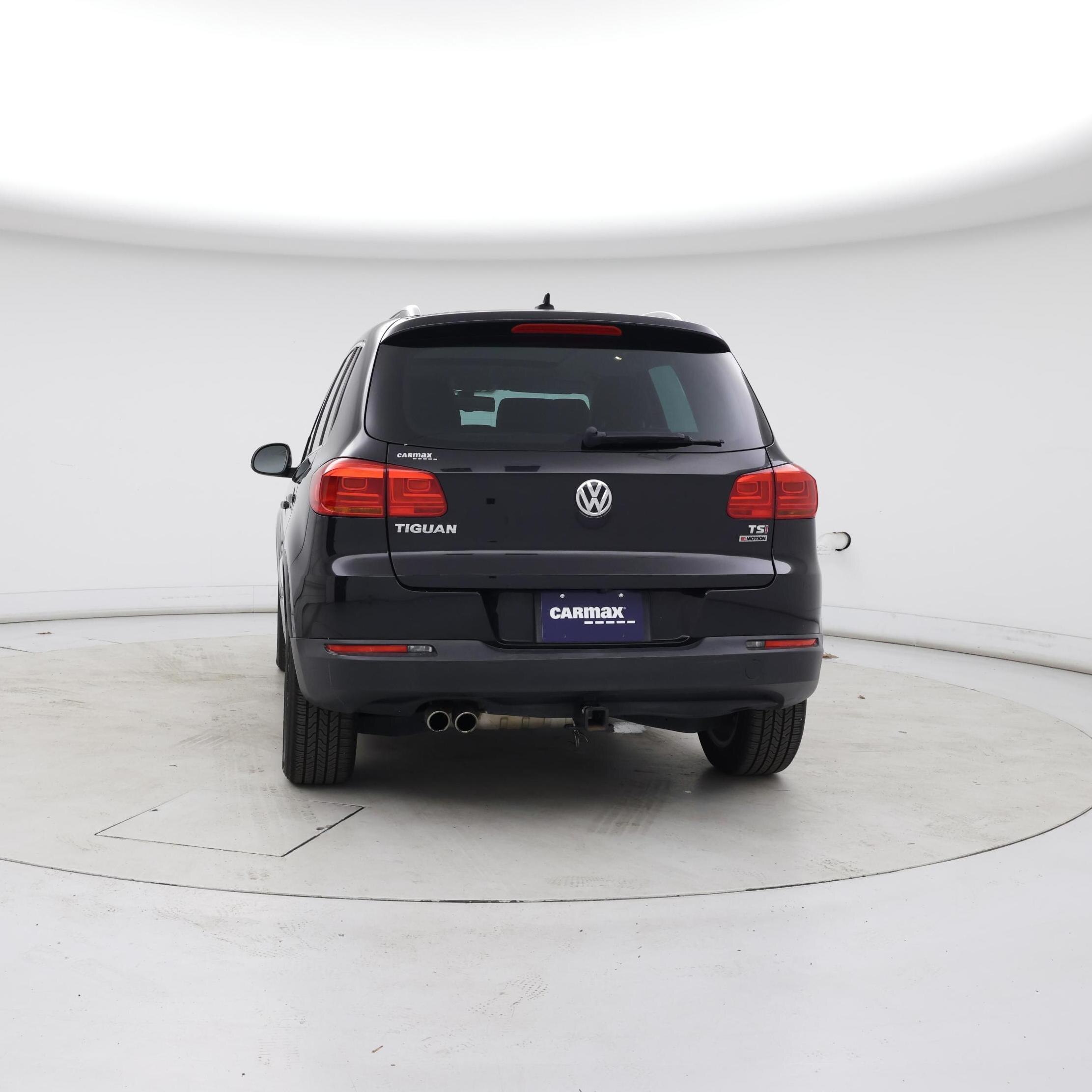 Thumbnail: 2017 Volkswagen Tiguan - 6
