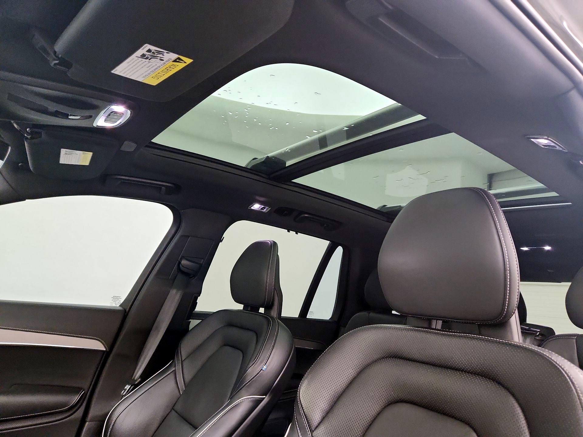 Thumbnail: 2022 Volvo XC90 - 19