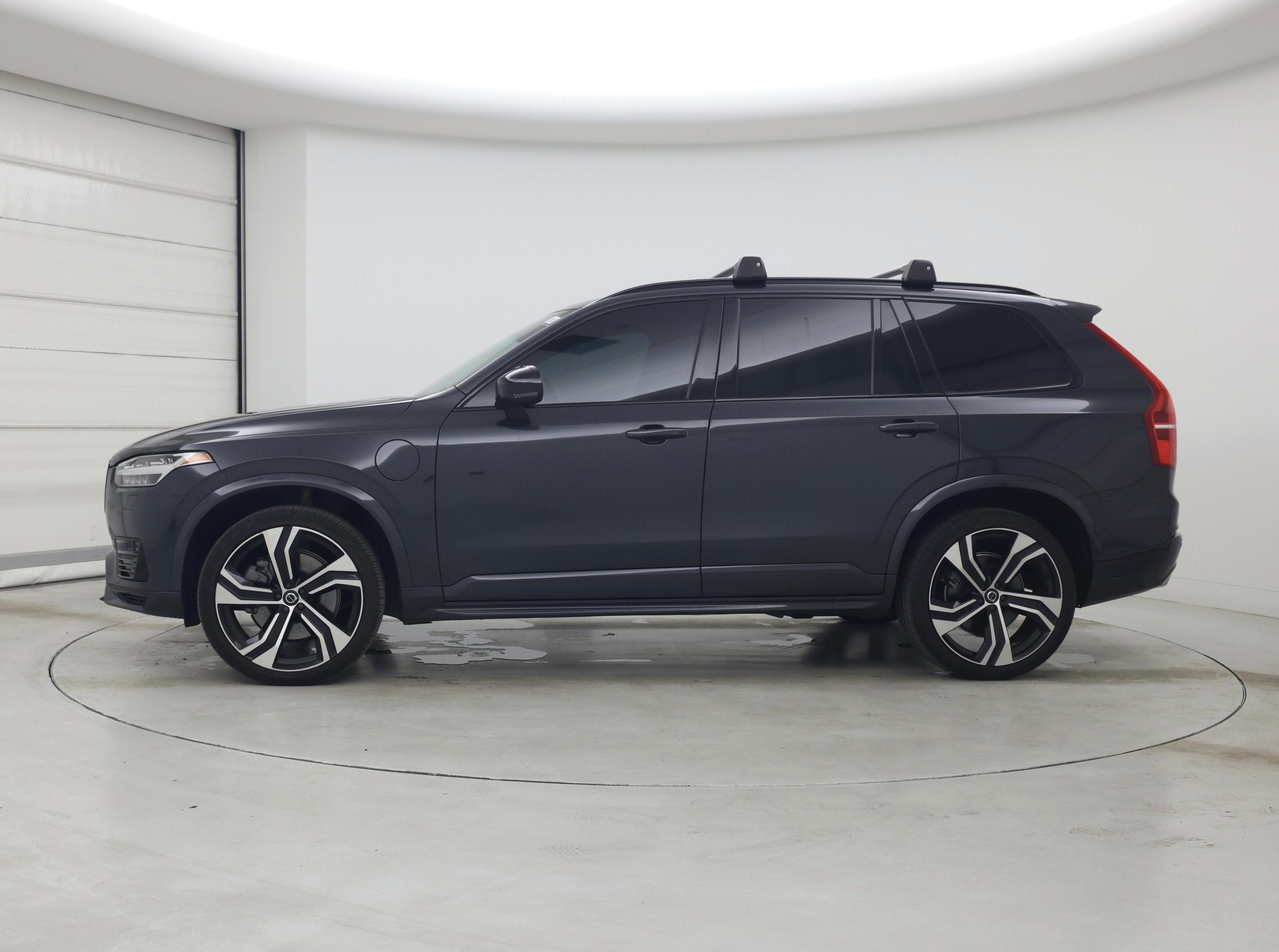 Thumbnail: 2022 Volvo XC90 - 3