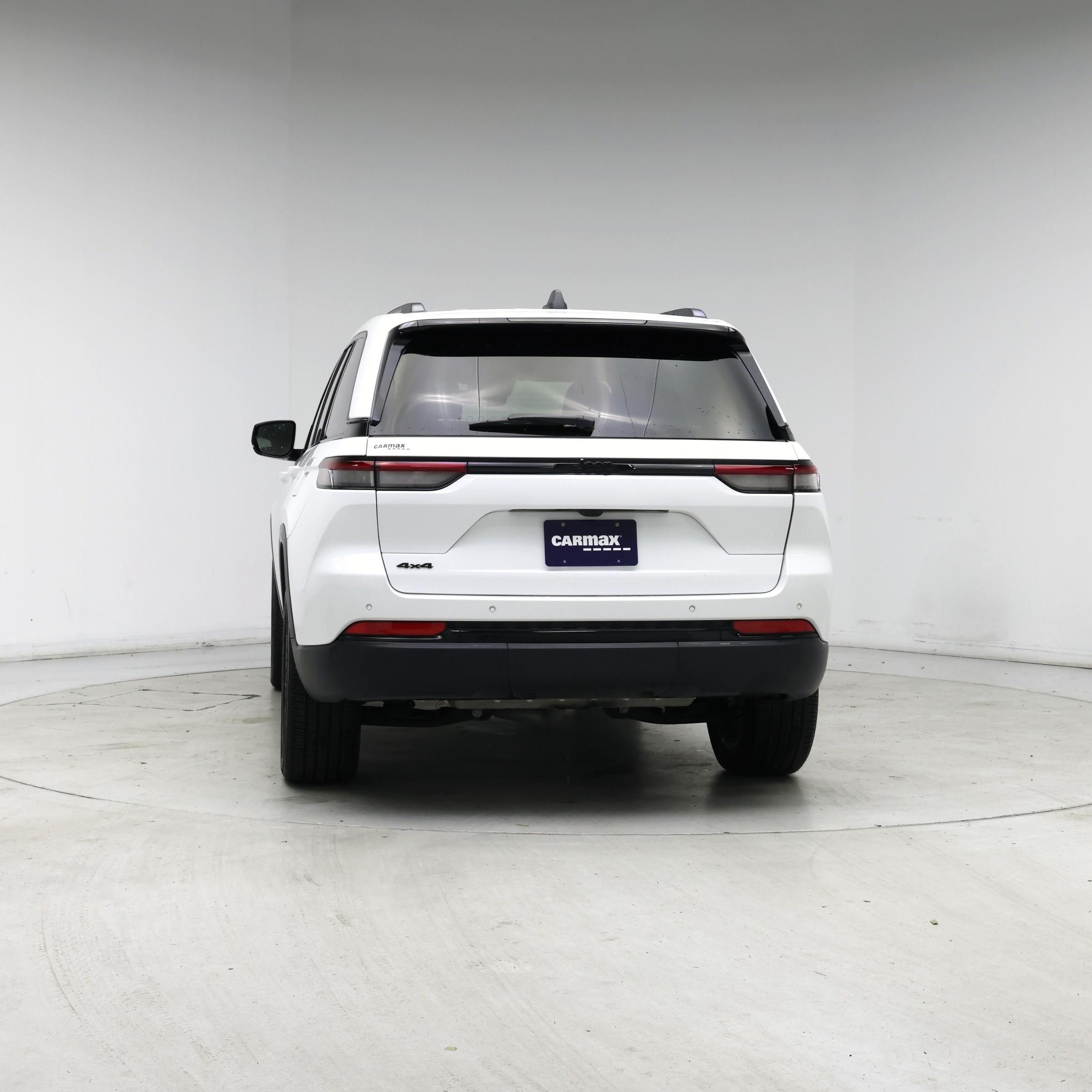 Thumbnail: 2023 Jeep Grand Cherokee - 6