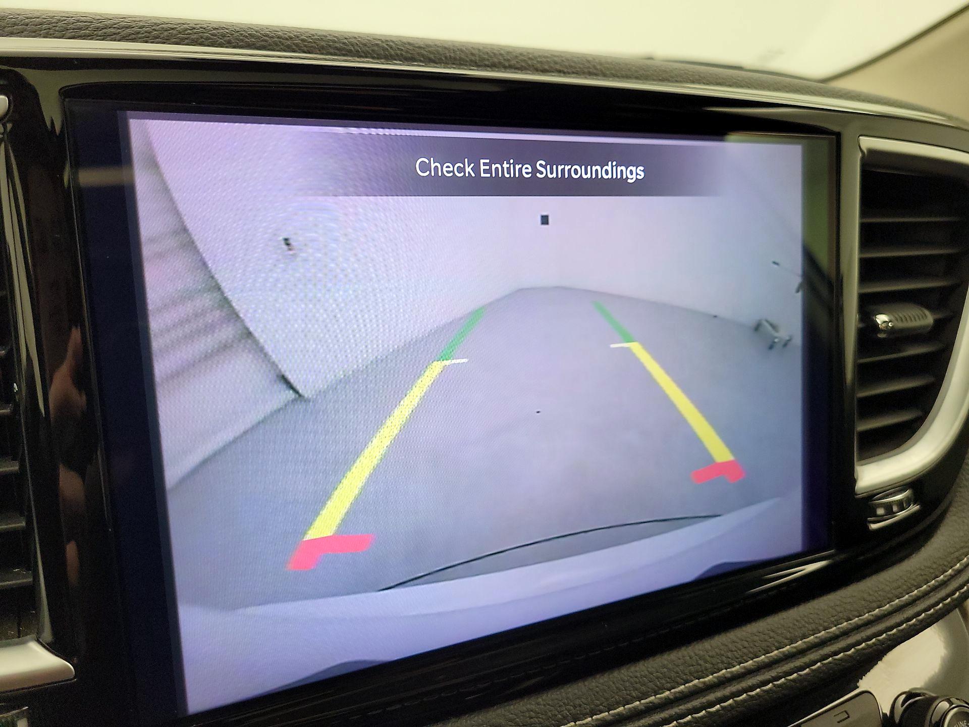 Thumbnail: 2023 Chrysler Pacifica - 15