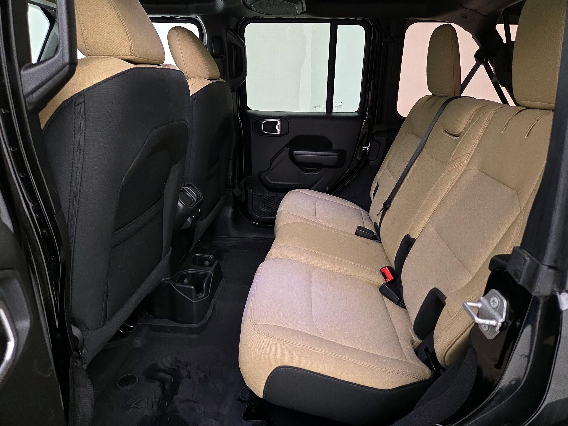 Thumbnail: 2022 Jeep Wrangler - 19
