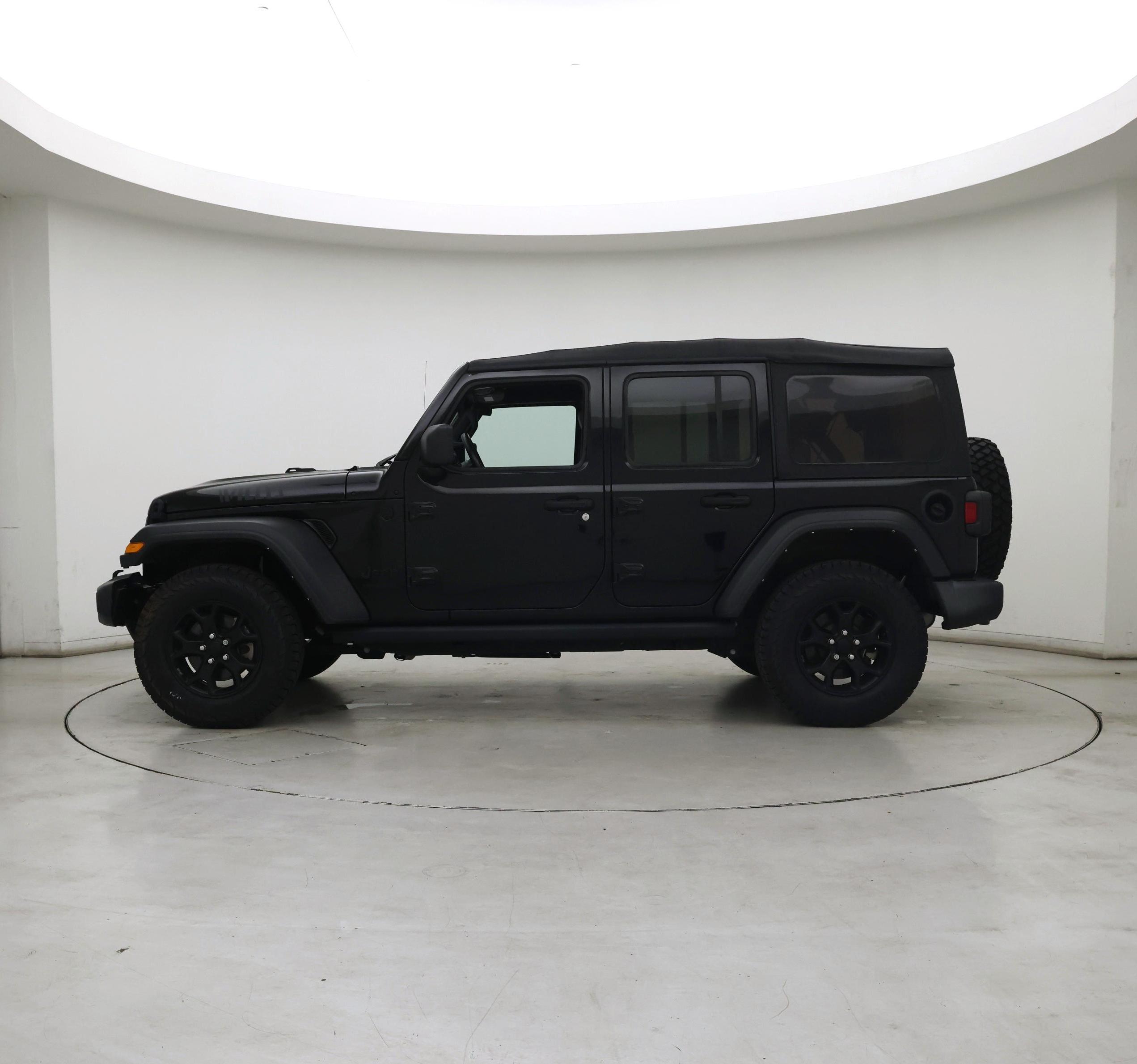 Thumbnail: 2022 Jeep Wrangler - 3