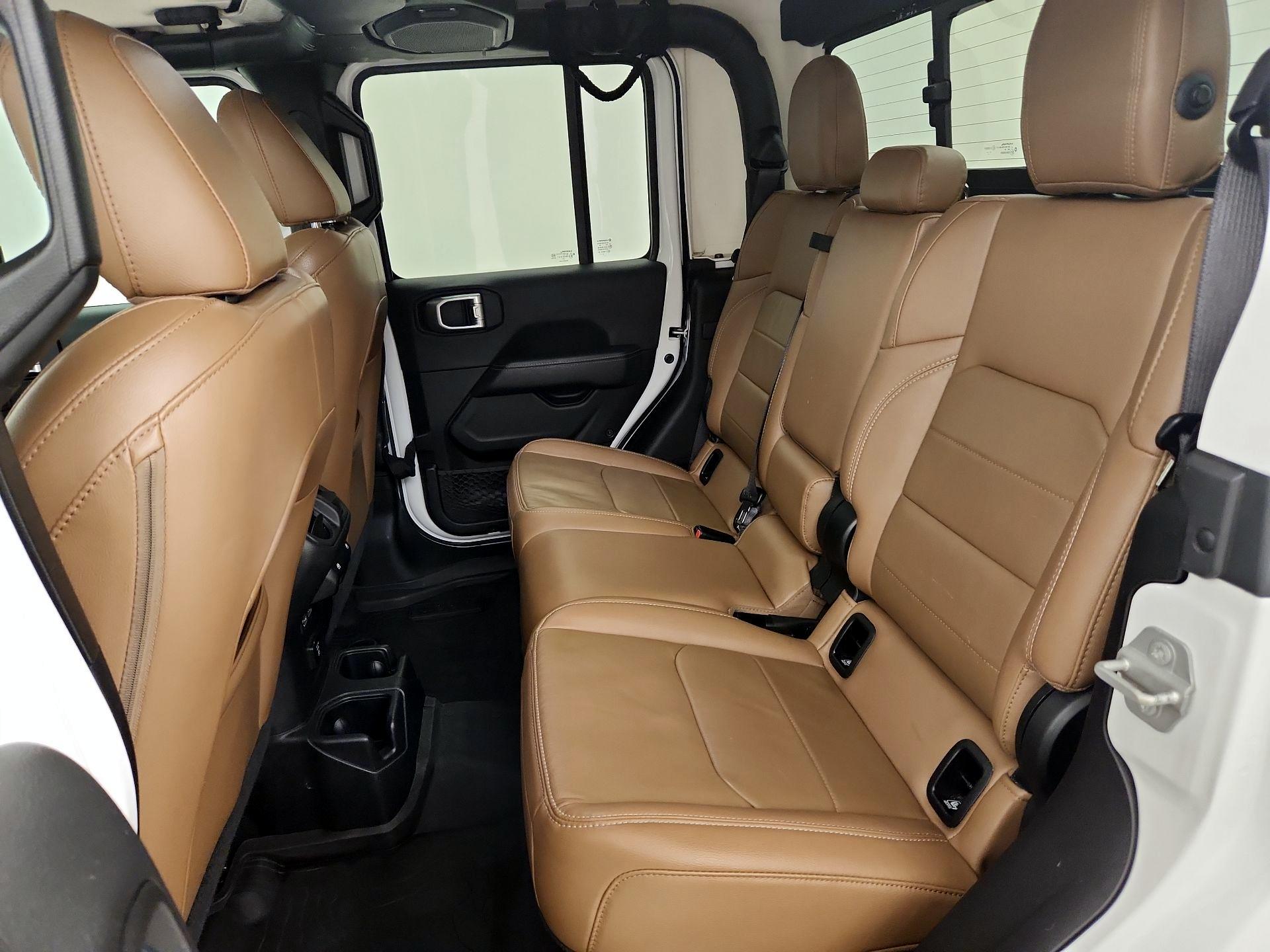 Thumbnail: 2022 Jeep Gladiator - 20