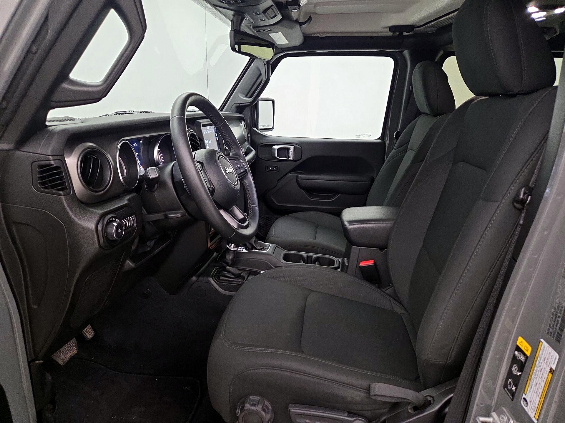 Thumbnail: 2022 Jeep Wrangler - 11