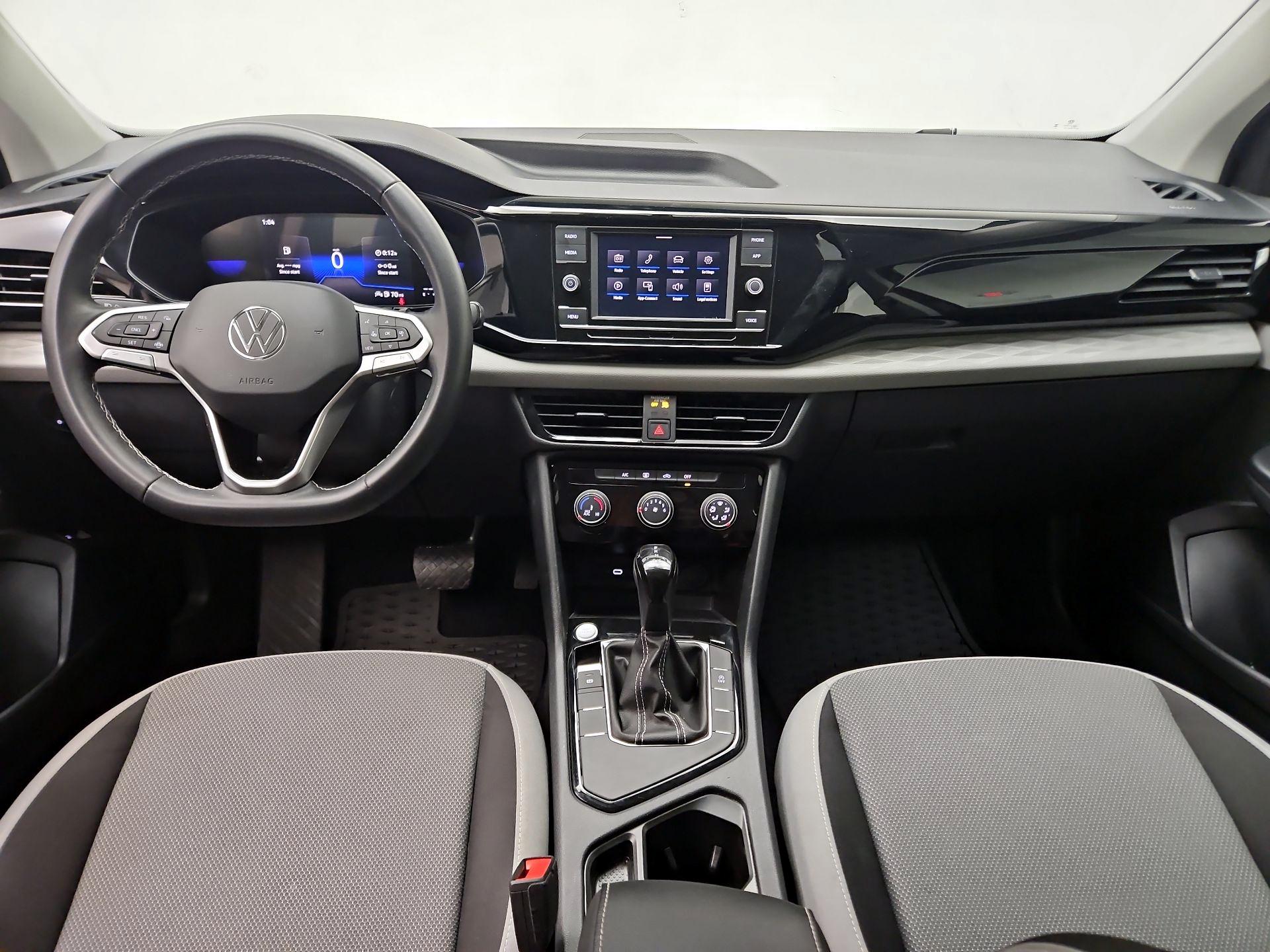 Thumbnail: 2023 Volkswagen Taos - 9