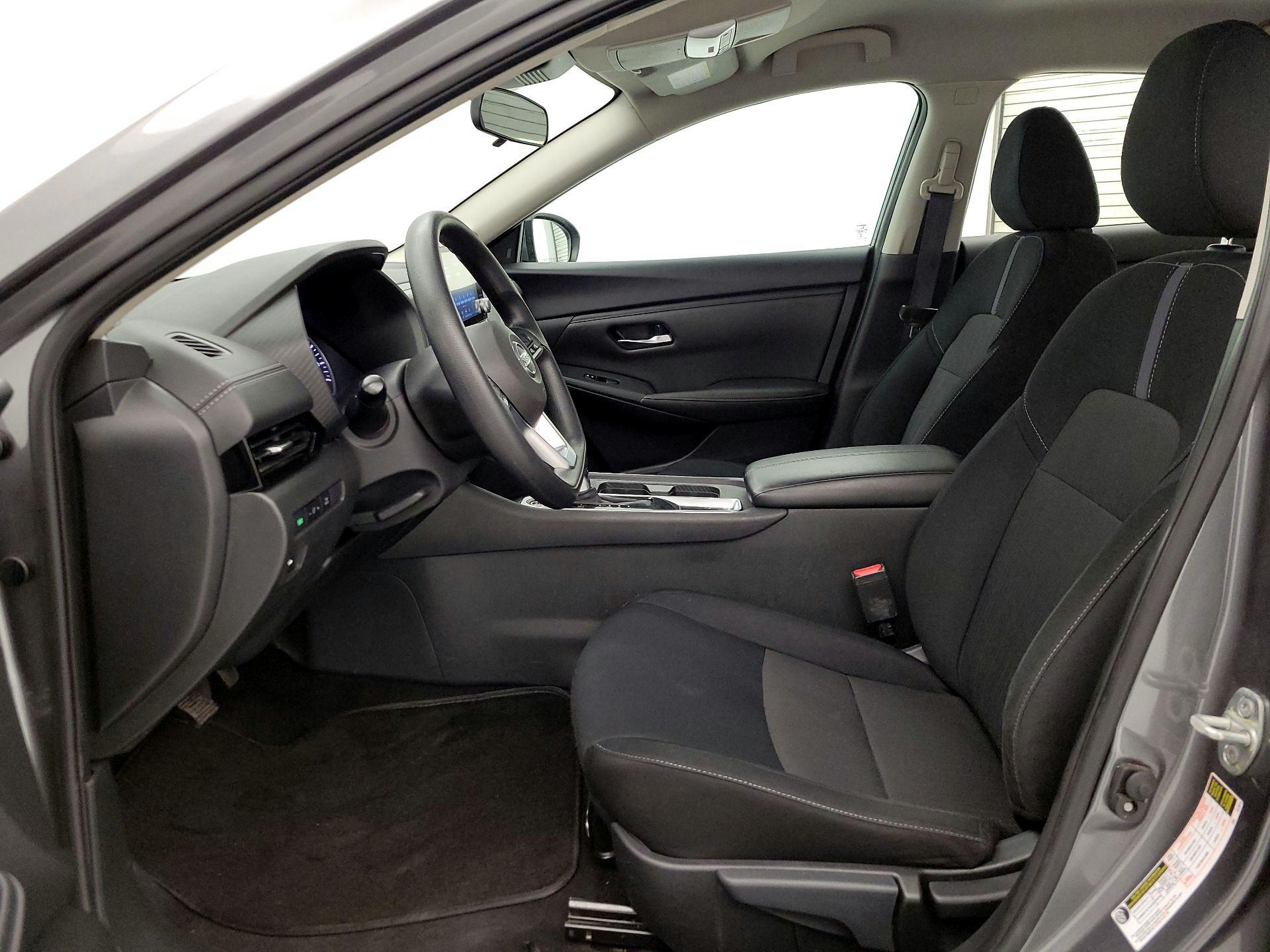 Thumbnail: 2023 Nissan Sentra - 11