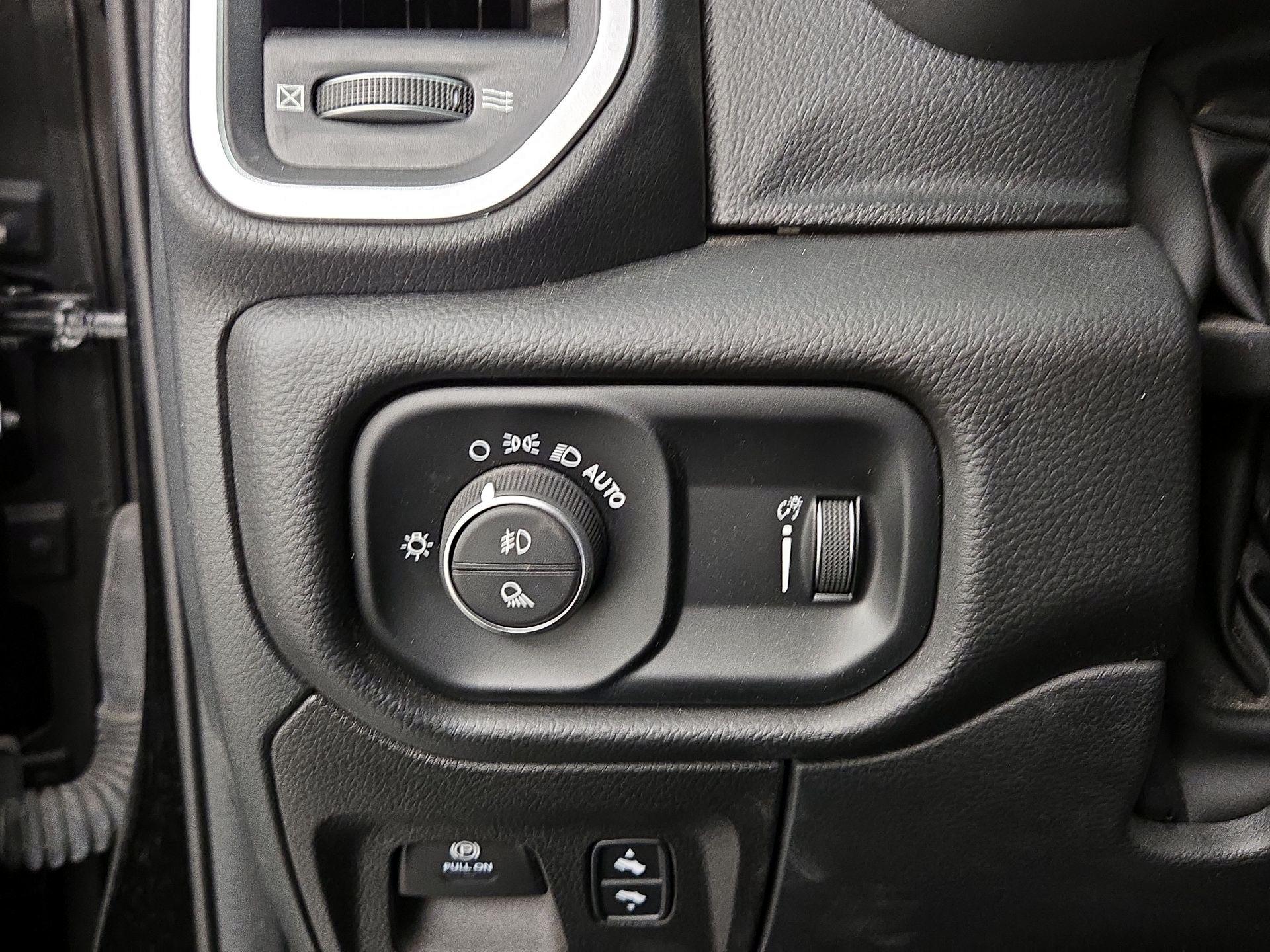 Thumbnail: 2022 RAM 1500 - 13