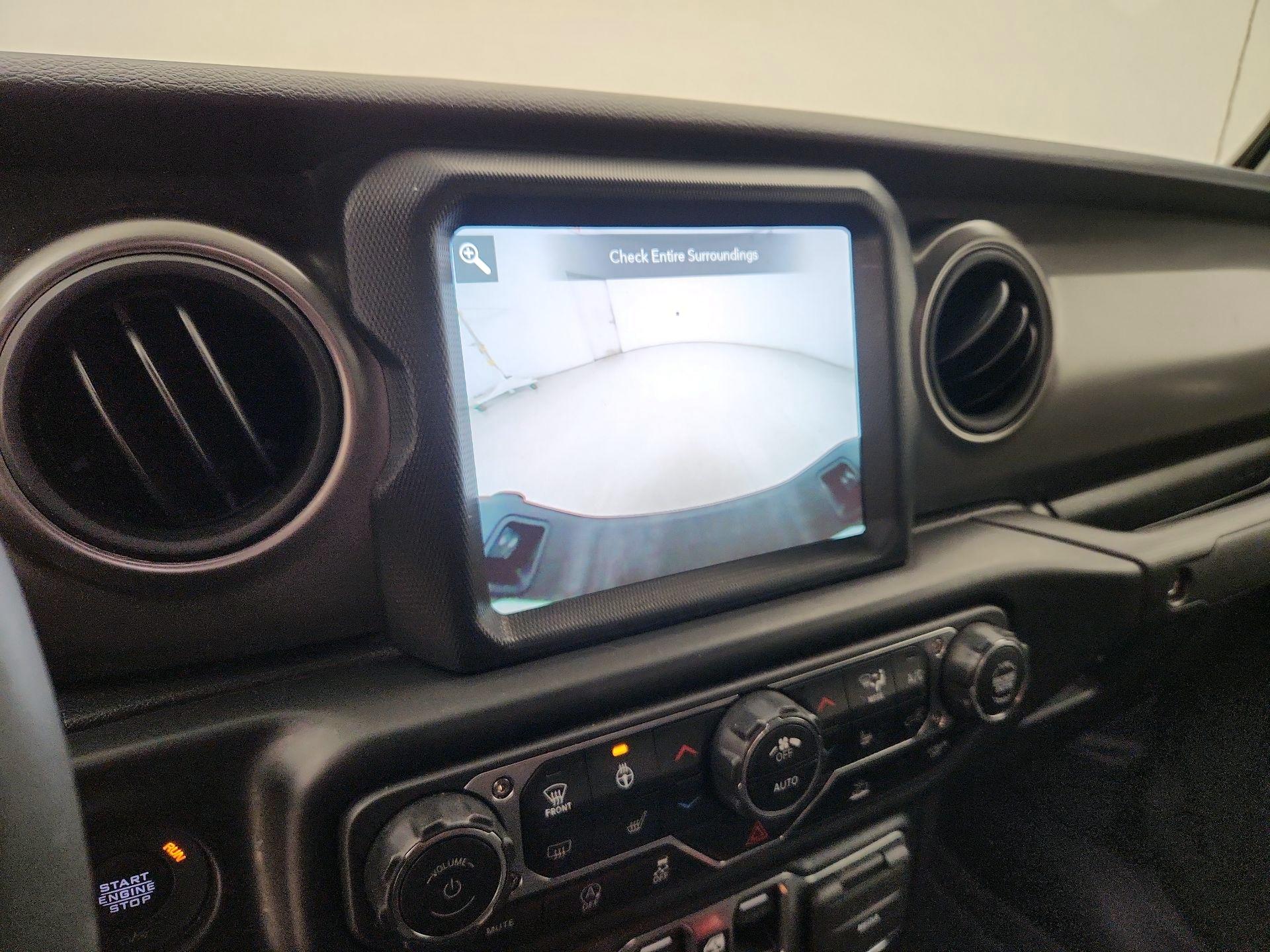 Thumbnail: 2023 Jeep Gladiator - 15