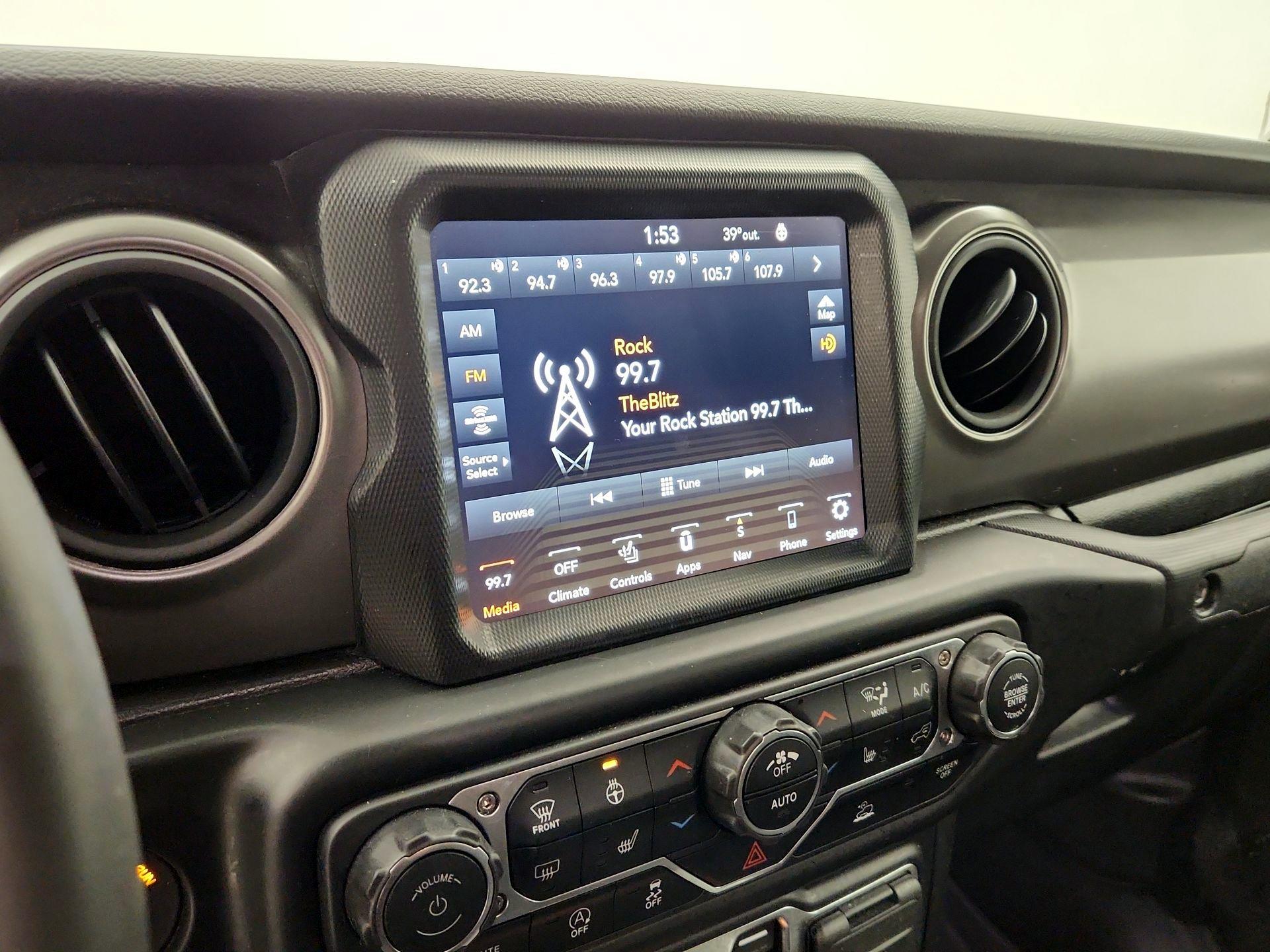 Thumbnail: 2023 Jeep Gladiator - 16