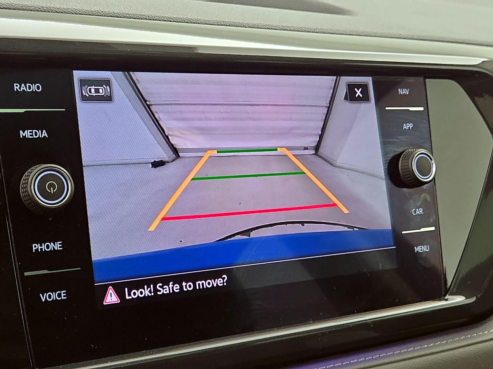 Thumbnail: 2022 Volkswagen Taos - 13