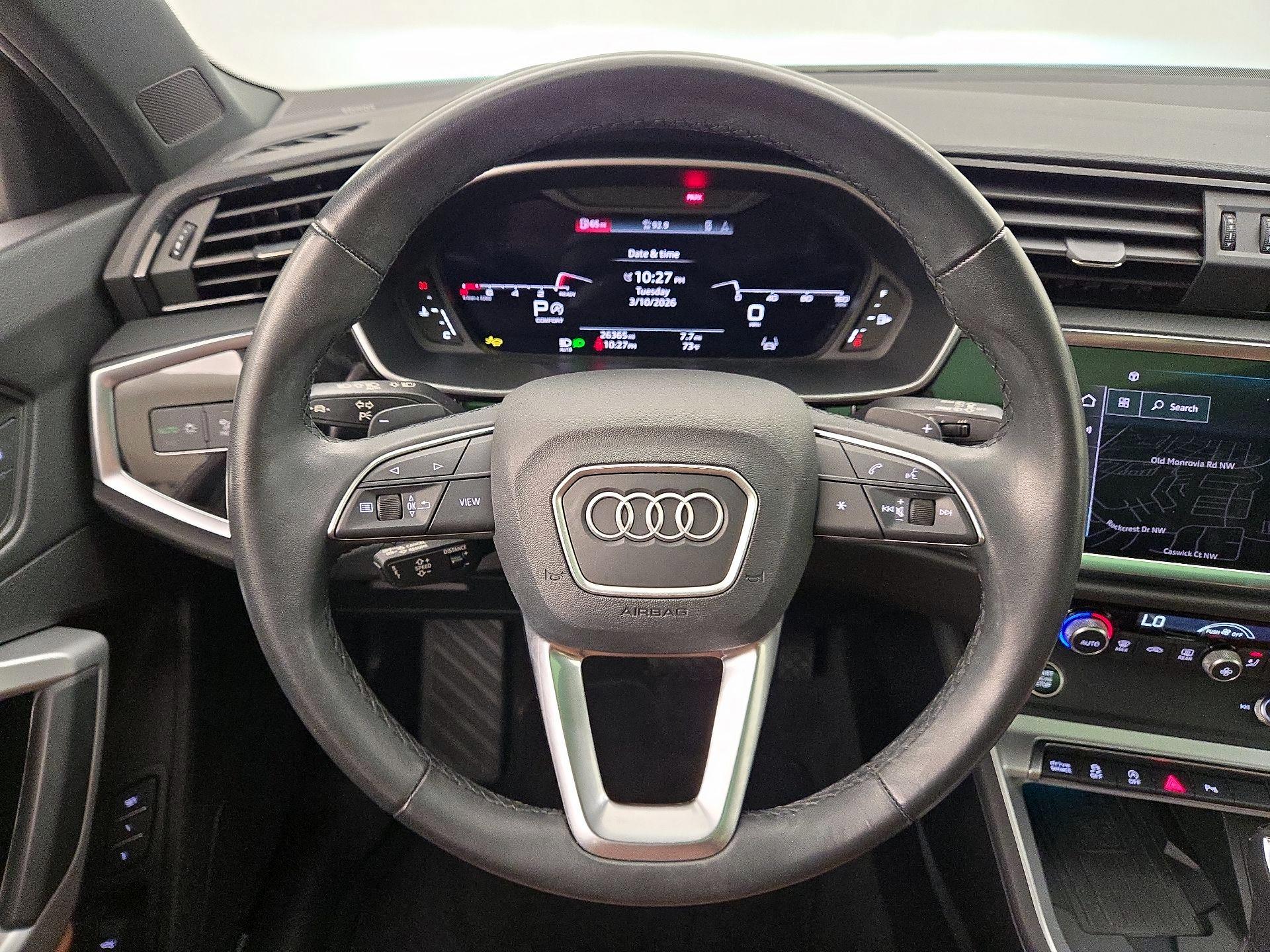 Thumbnail: 2024 Audi Q3 - 10