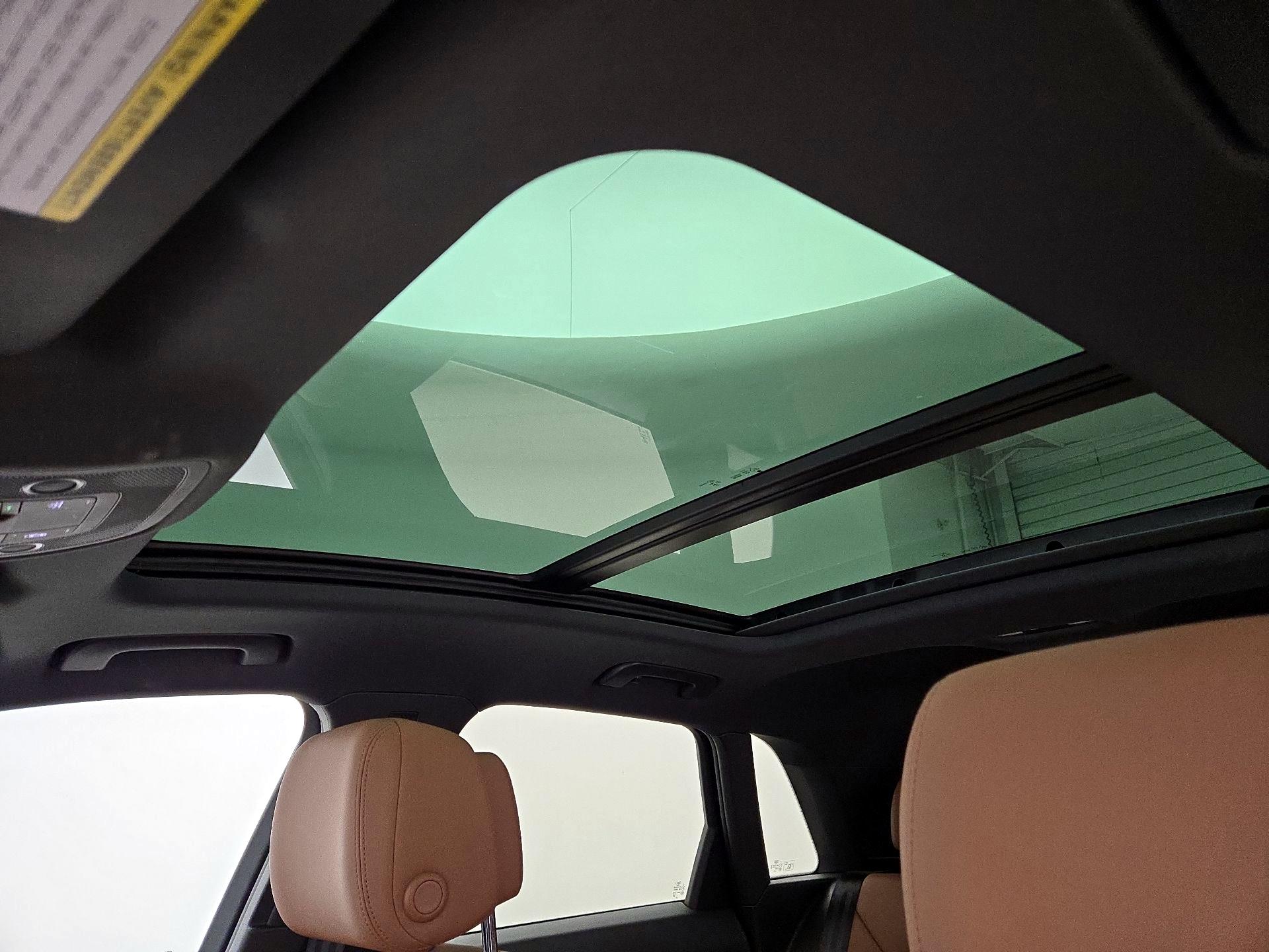 Thumbnail: 2024 Audi Q3 - 20